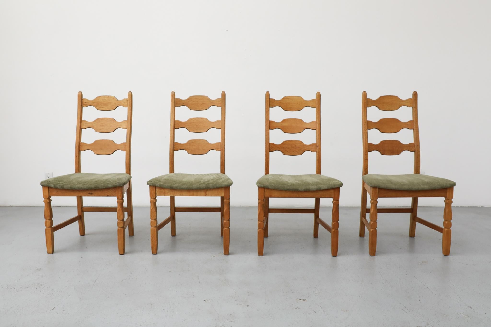 Set of 4 Brutalist Oak Decorative Back Dining Chairs by Henning Kjaernulf For Sale 12
