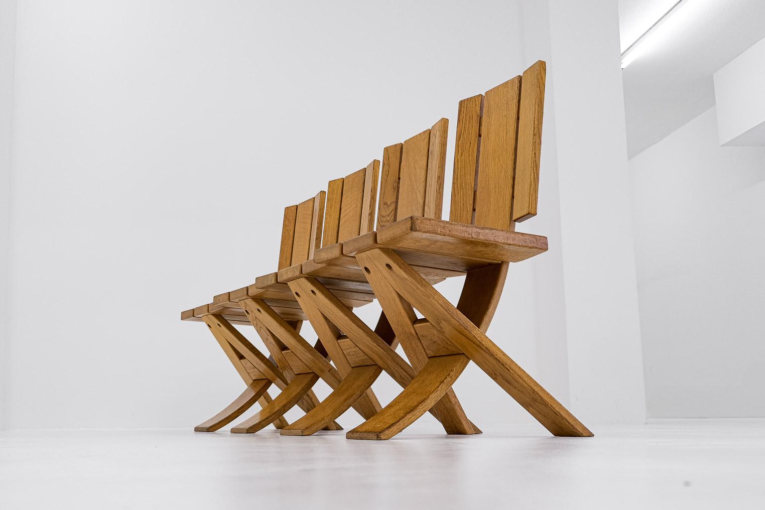 Set of 4 brutalist, sculptural Ebénisterie Seltz dining chairs, France, 1970s For Sale 4