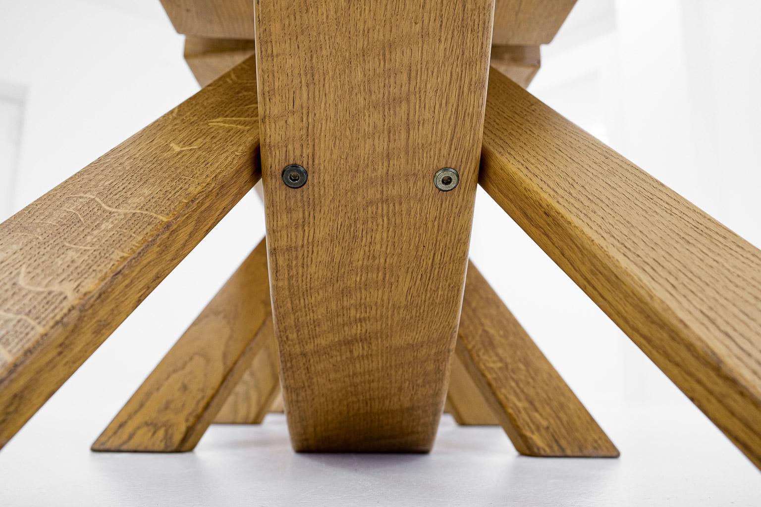 Set of 4 brutalist, sculptural Ebénisterie Seltz dining chairs, France, 1970s For Sale 2