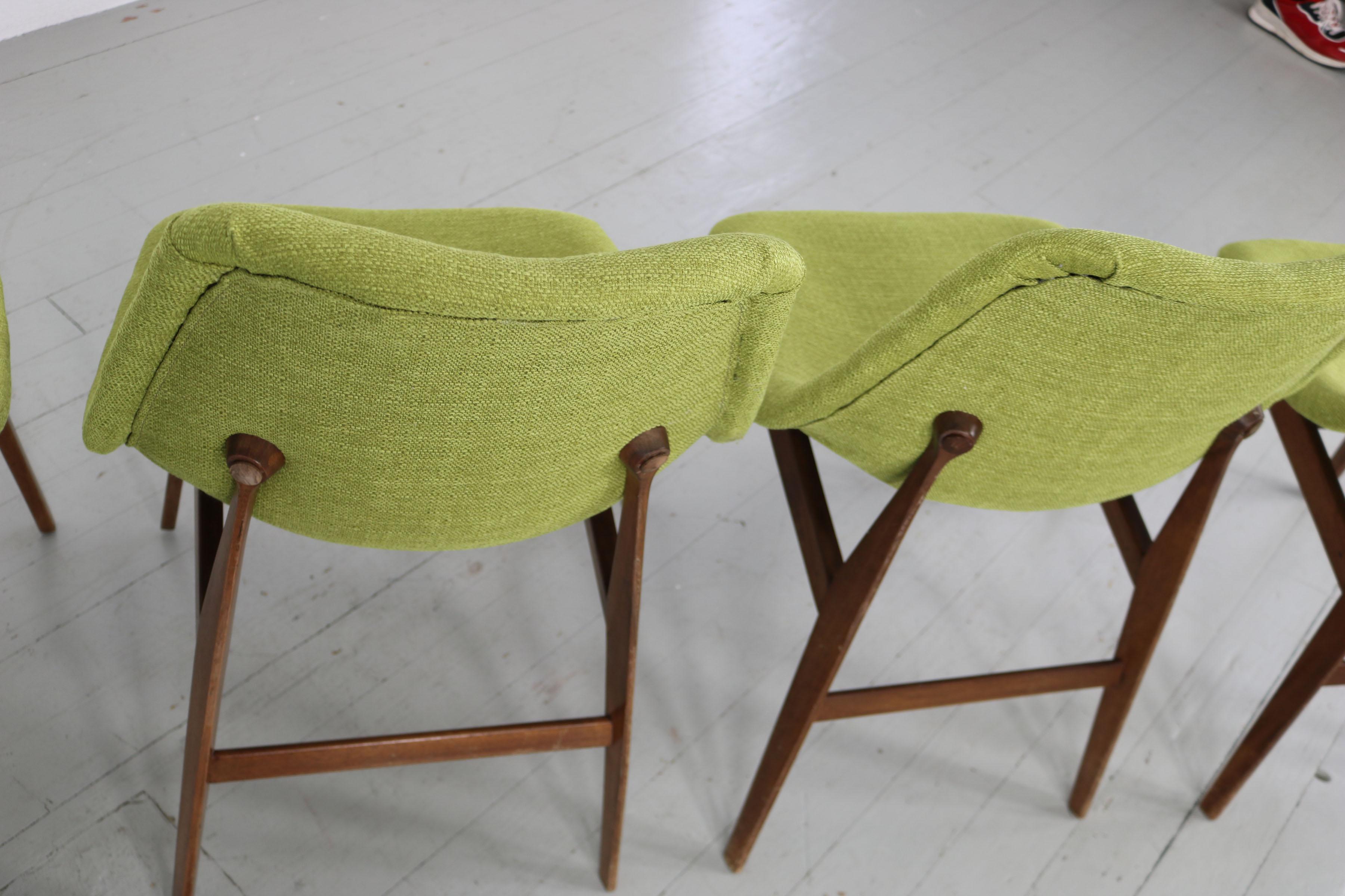 Set of 4 Busnelli Meda Teak Chairs, Italy 1960s For Sale 7