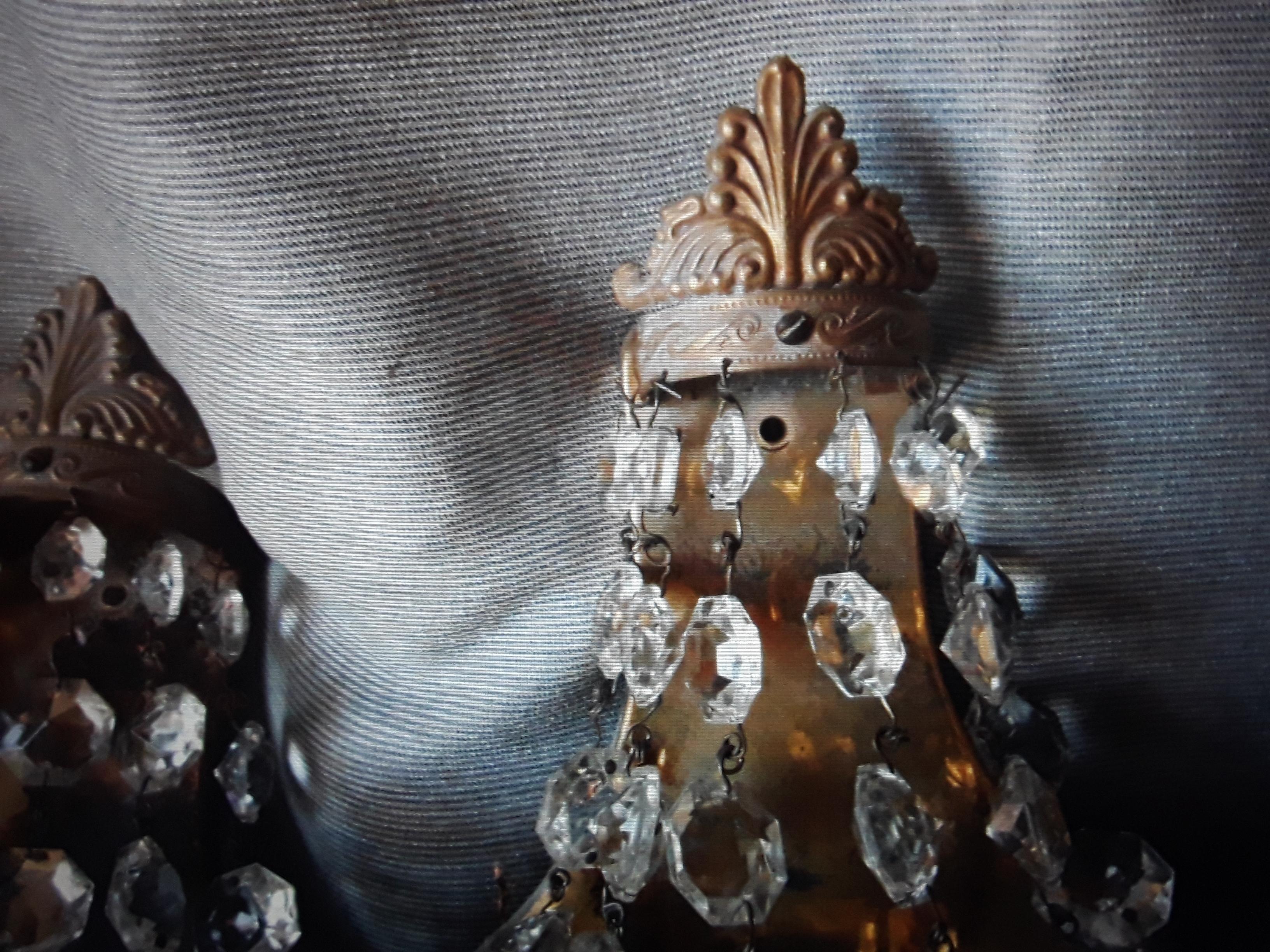 Satz von 4 c1920's Französisch Louis XVI-Stil Bronze w / Cascading Crystal Wandleuchter im Angebot 3