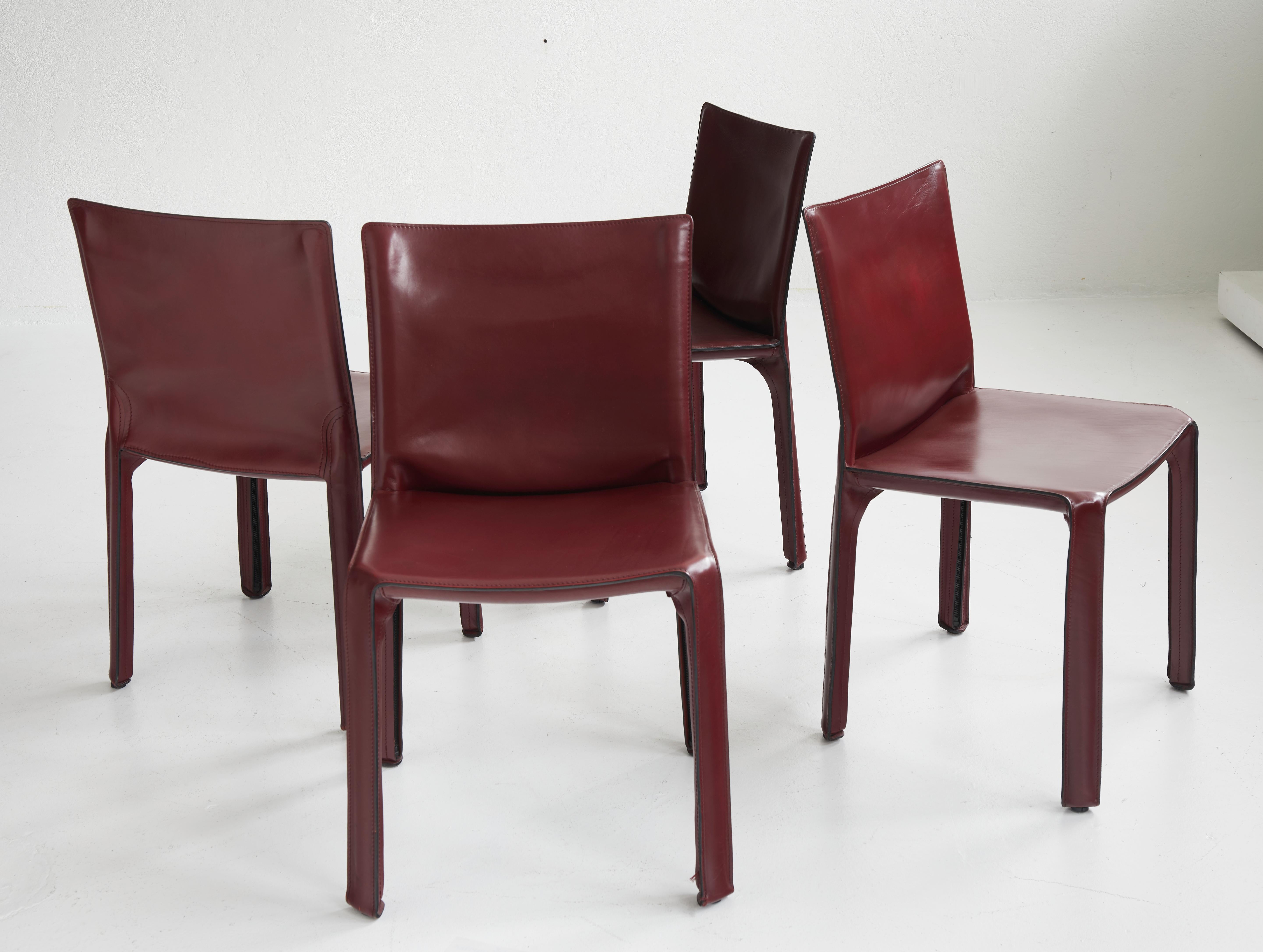 Set of 4 CAB burgundy leather chairs by Mario Bellini for Cassina, Italy  2