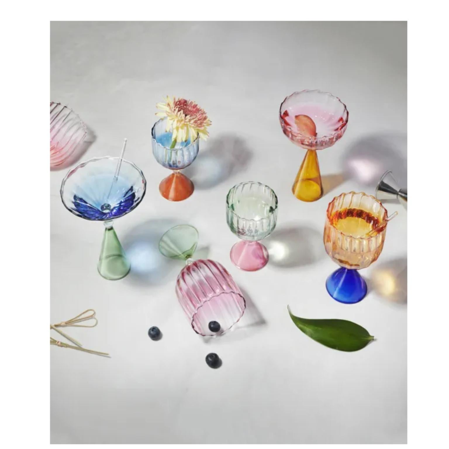 Modern Set of 4 Calypso Wine Glasses by Serena Confalonieri