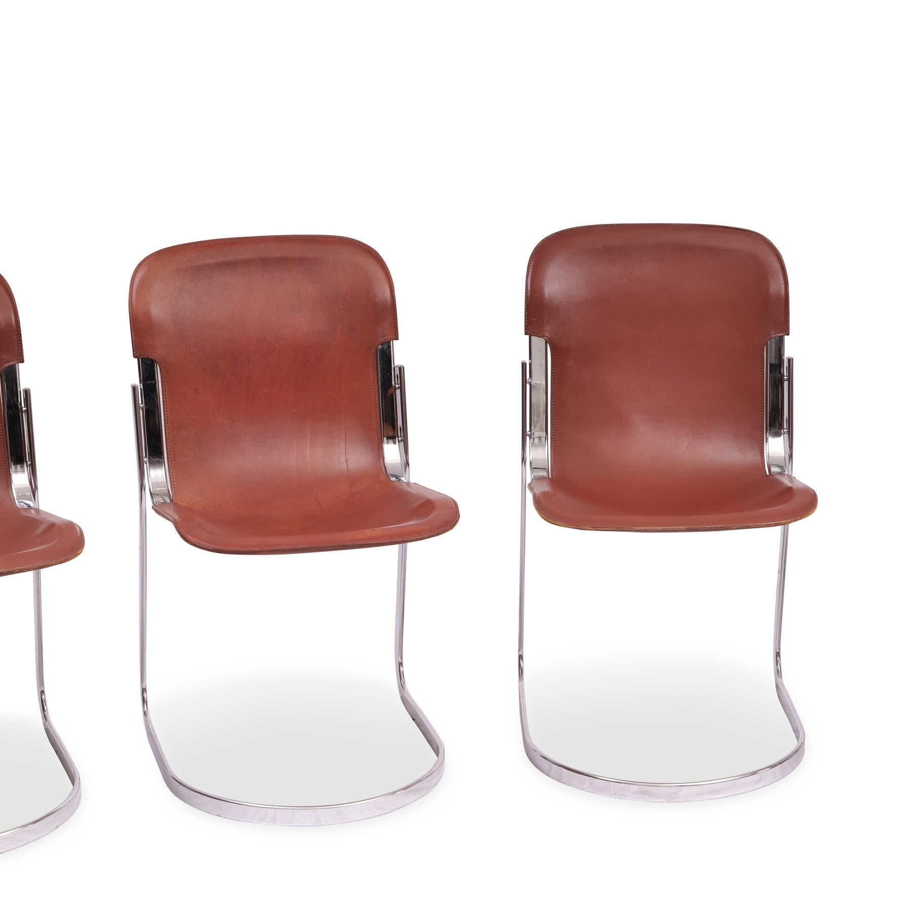 Set of cantilever chairs Willy Rizzo for Cidue
Set of 4 chairs, Italy 1970s, design Willy Rizzo (1928 Naples - 2013 Paris), manufacturer Cidue, cognac-colored leather and chrome-plated metal, beautiful vintage condition
Height 80 cm, width 44 cm,