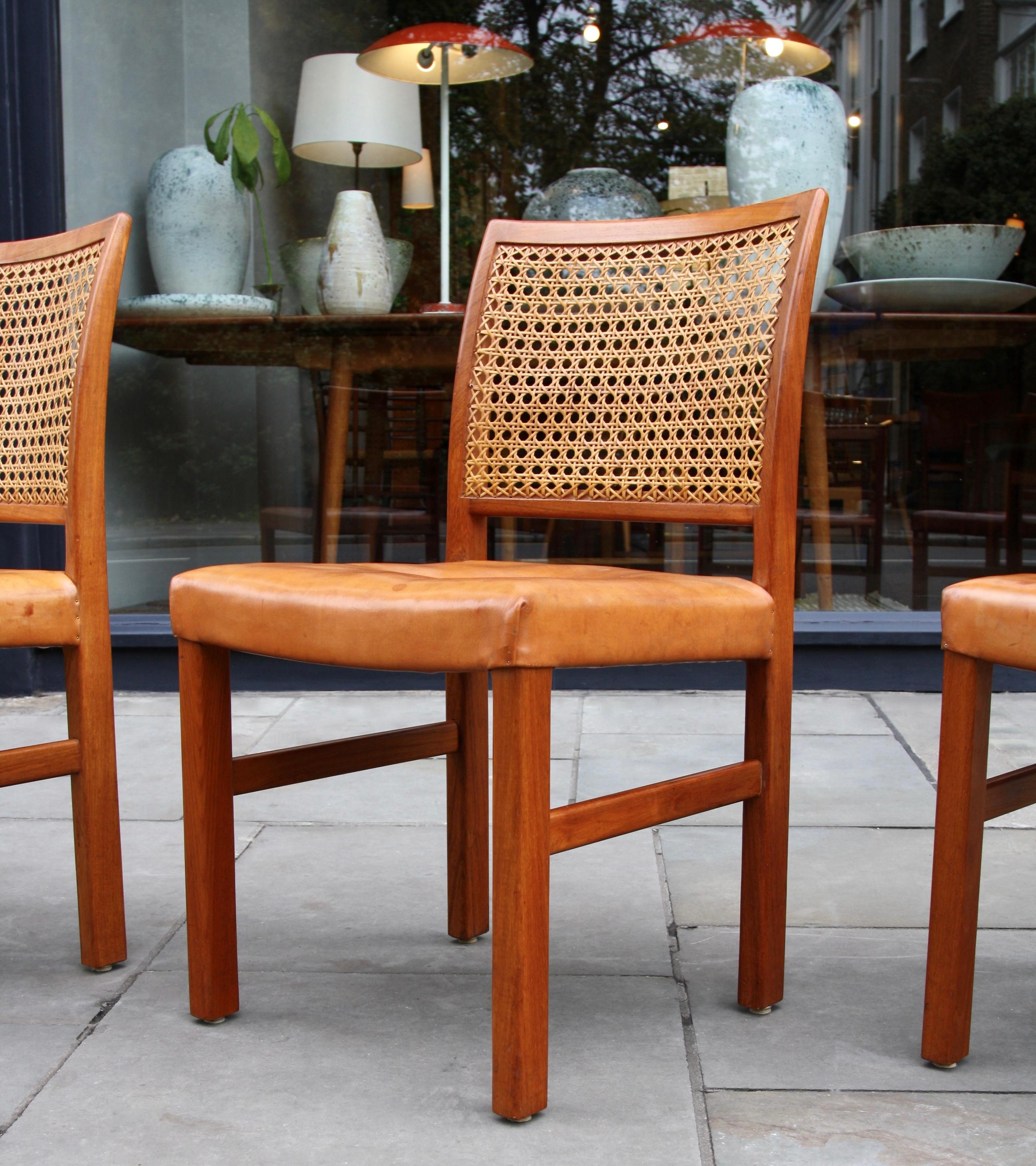 Set of 4 Carl-Gustav Hiort af Ornäs Teak, Leather and Woven Cane Dining Chairs In Excellent Condition In London, GB