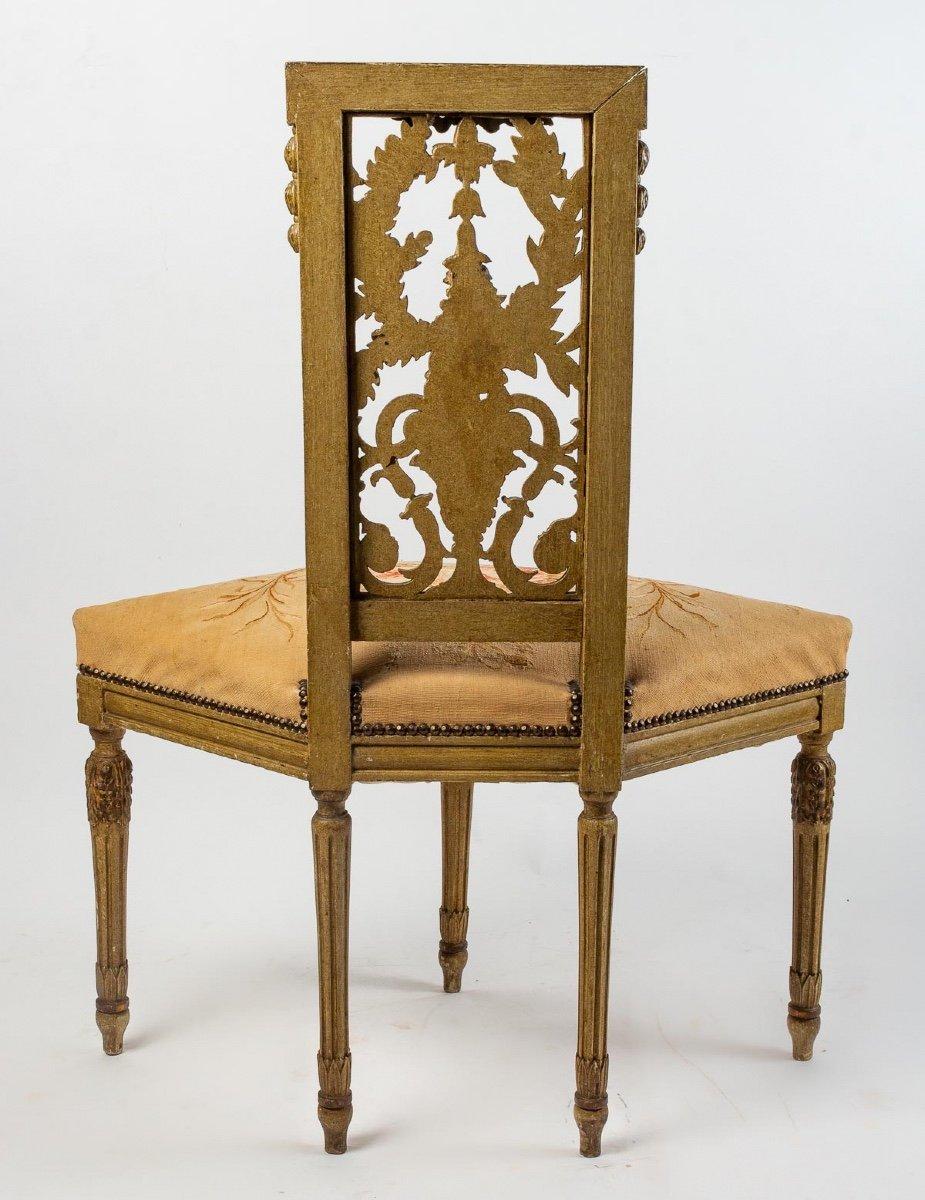 Set of 4 Carved Wooden Chairs and Aubusson Tapestry, Late 19th Century 1