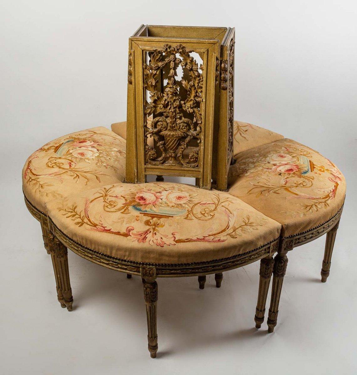 Set of 4 Carved Wooden Chairs and Aubusson Tapestry, Late 19th Century 2