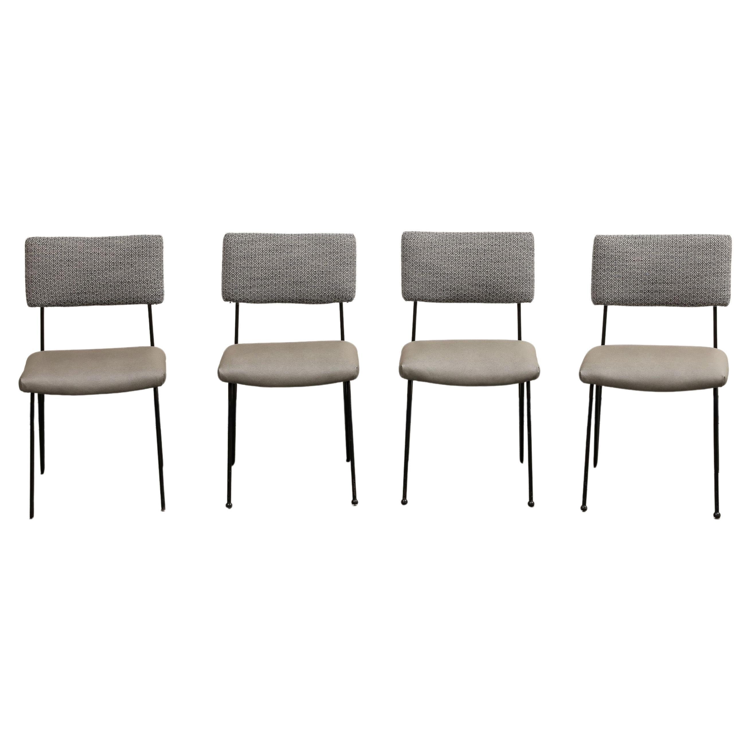 Set di 4 sedie in ferro Case Study moderne del Medioevo con sedute in pelle in vendita