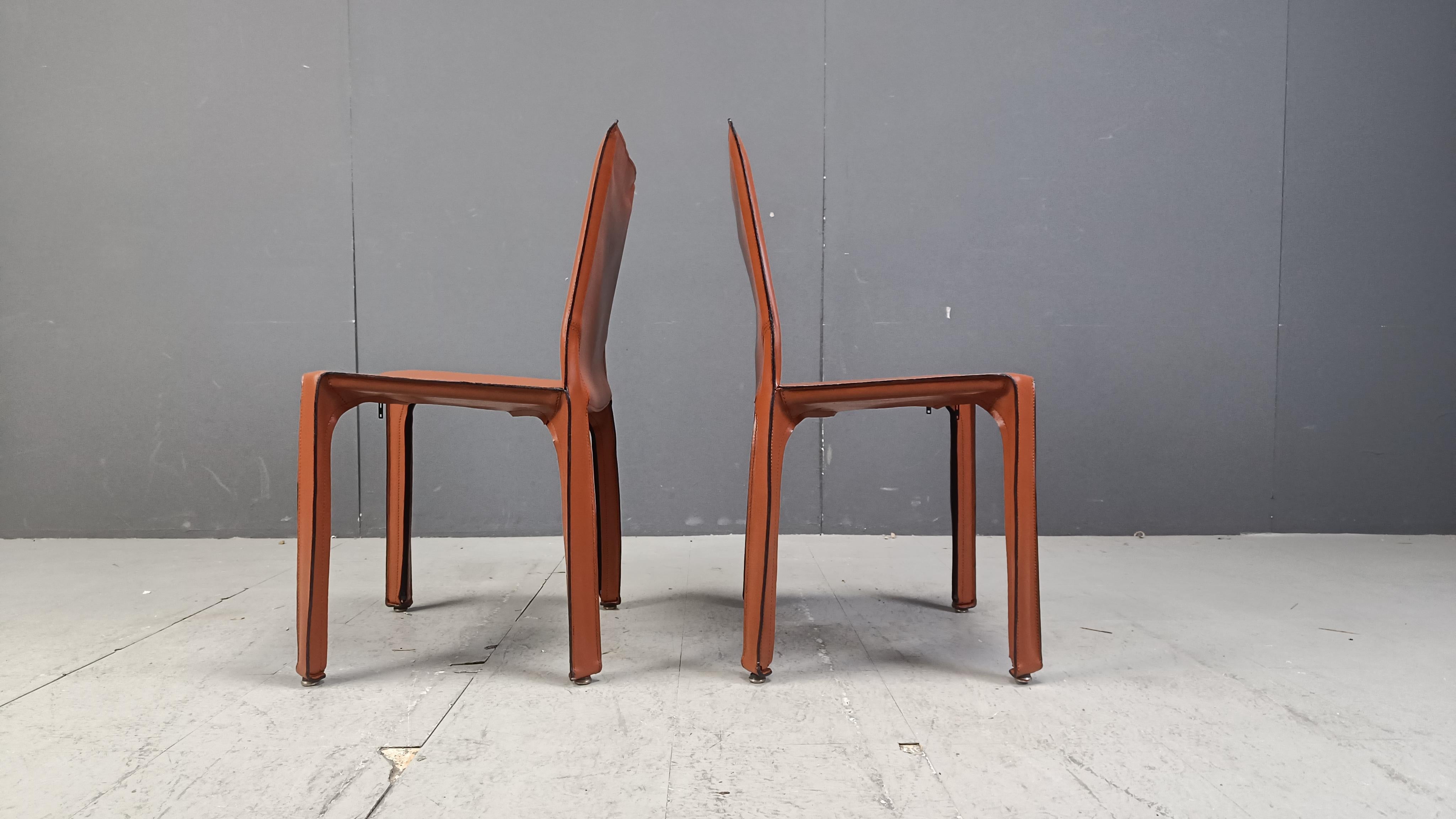 
Set of 4 vintage red leather cab chairs designed by Mario Bellini for Cassina

1980s - Italy

Good condition with normal age related wear

Dimensions:
Height: 82cm/32.28