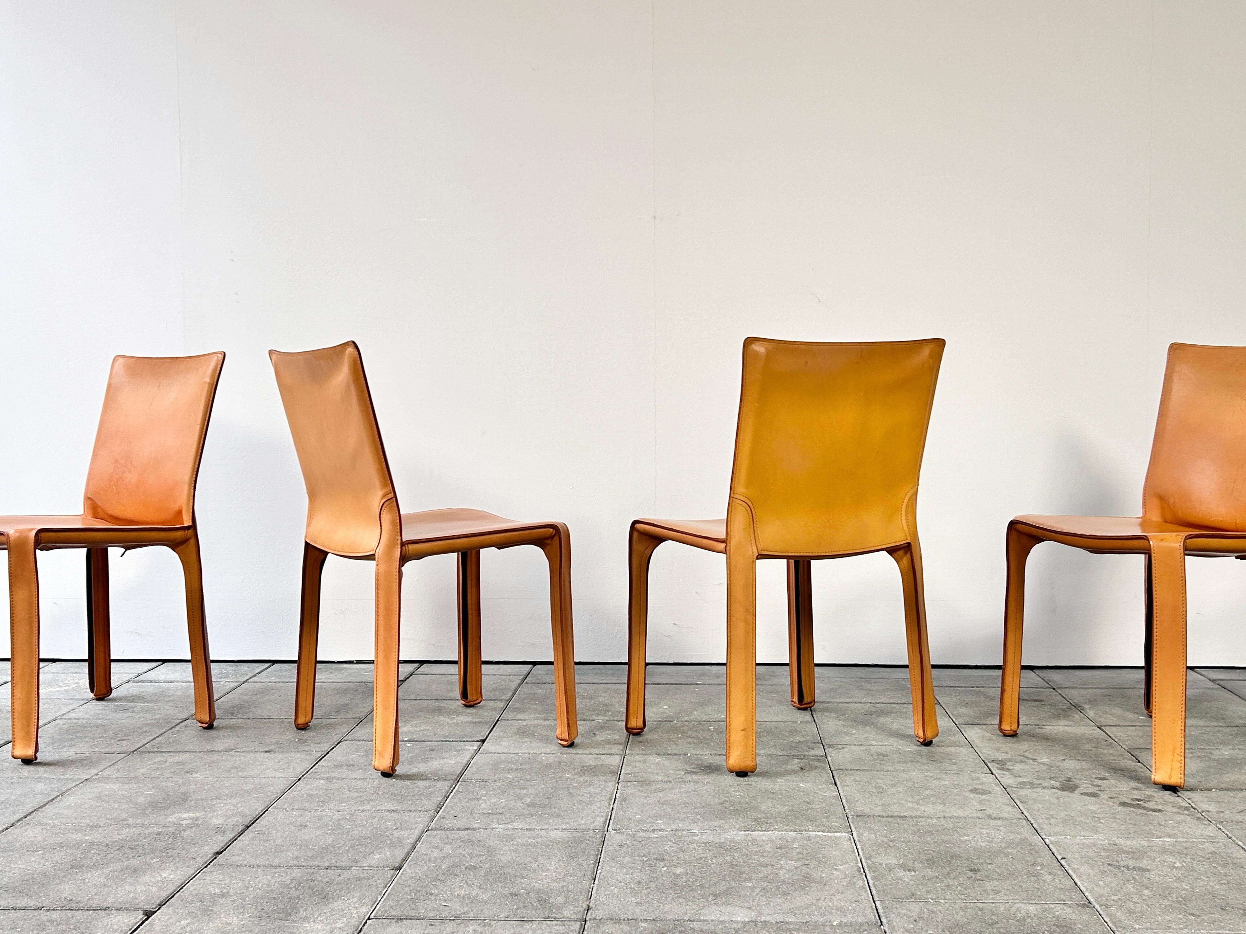 Set of 4 Cassina Cab Chairs designed by Mario Bellini 1978 in Natural Leather In Good Condition In Offenburg, Baden Wurthemberg