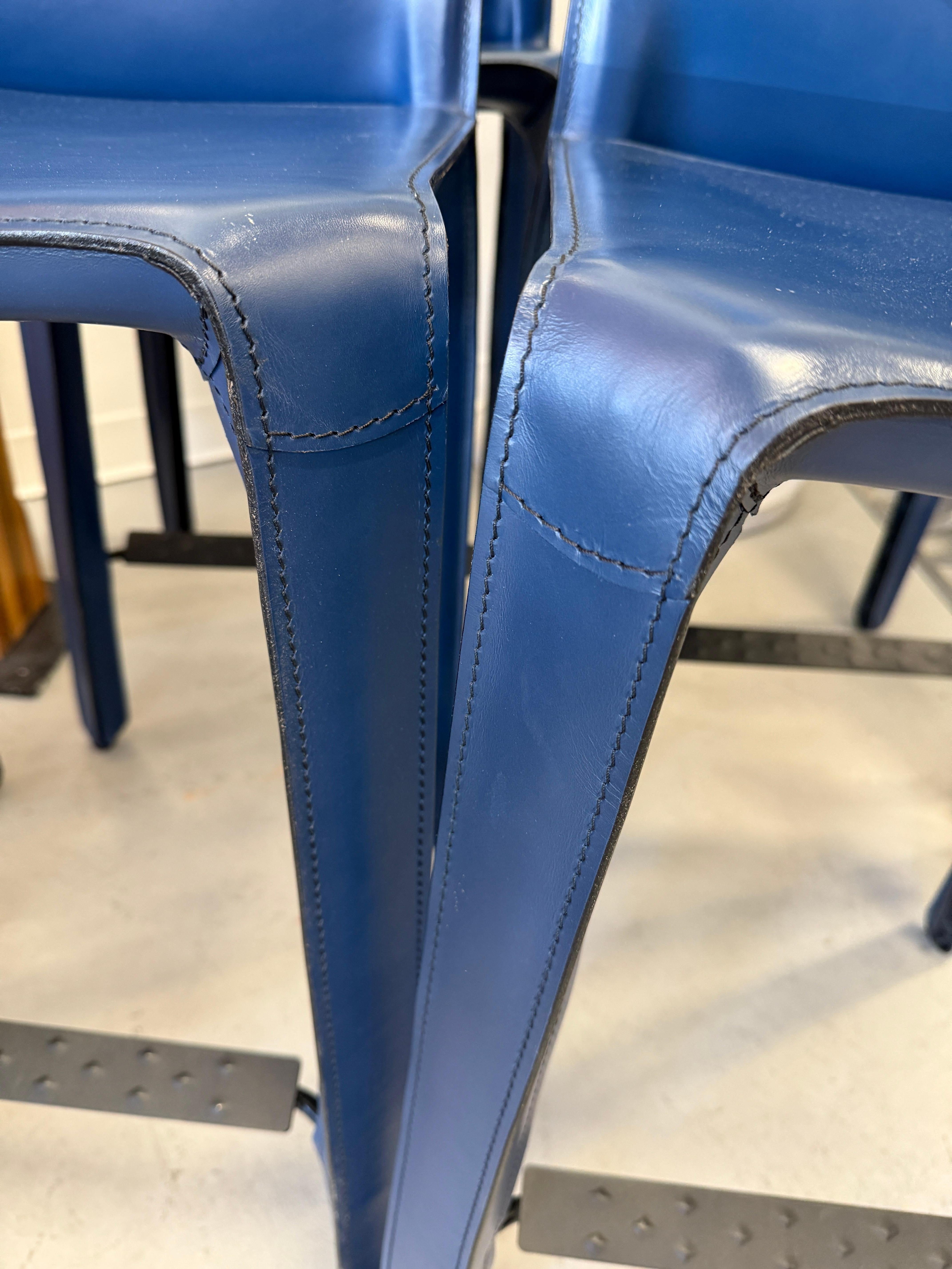 Set of 4 Cassina Mario Bellini Cab 410 Blue Leather Counter Stools For Sale 3
