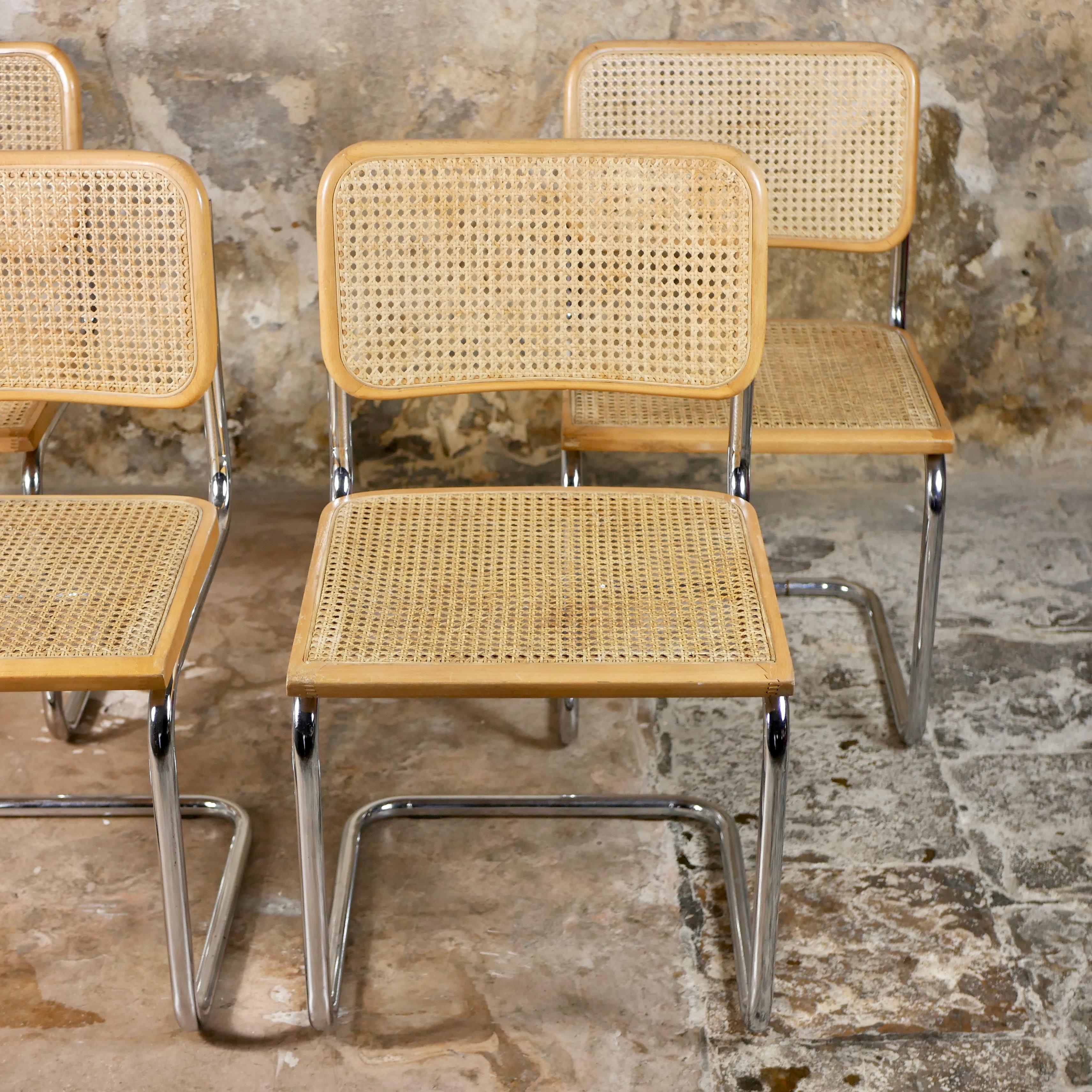 Set of 4 Cesca B32 chairs by Marcel Breuer, italian edition of 1970s In Good Condition In Lyon, FR