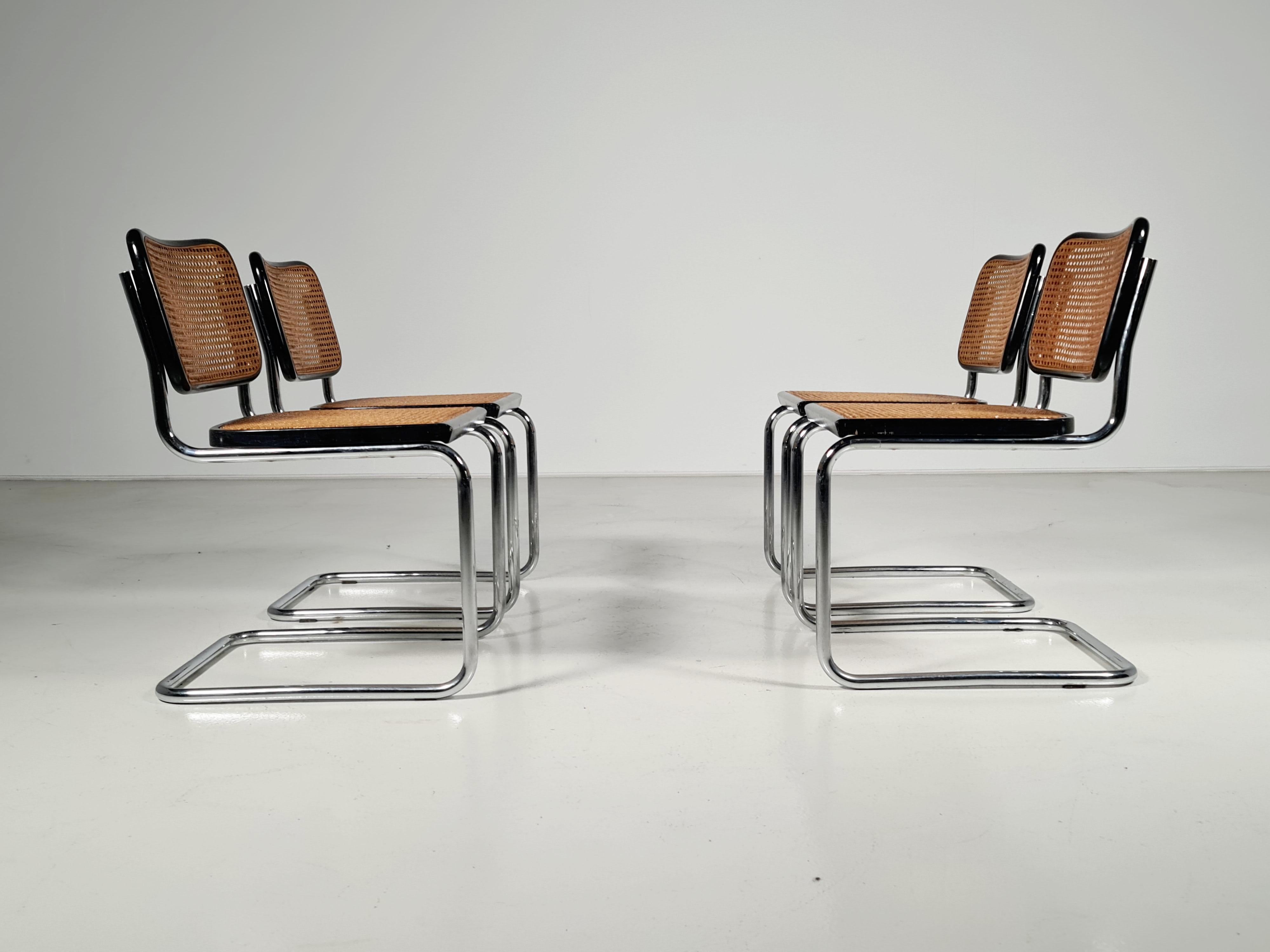 Set of 4 Cesca Chairs by Marcel Breuer for Gavina, 1970s In Good Condition In amstelveen, NL