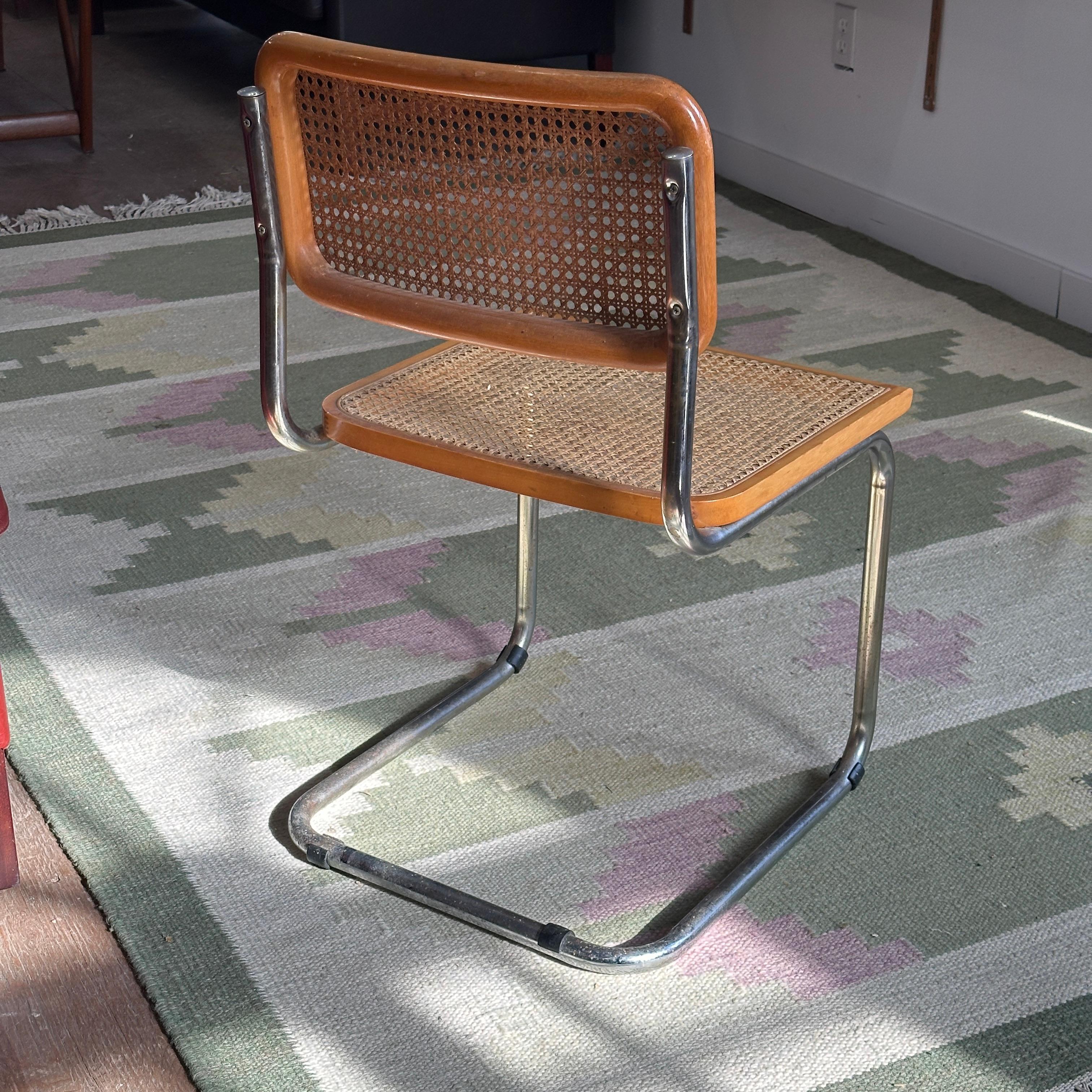 Set of 4 Cesca Chairs 4