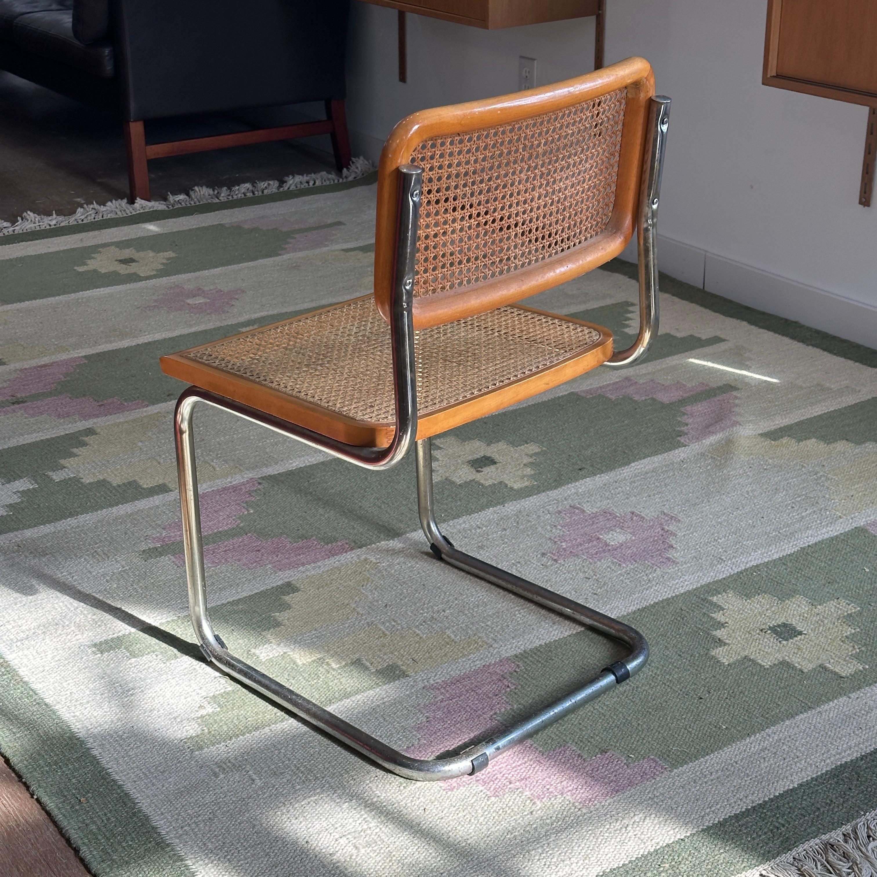 Set of 4 Cesca Chairs 5