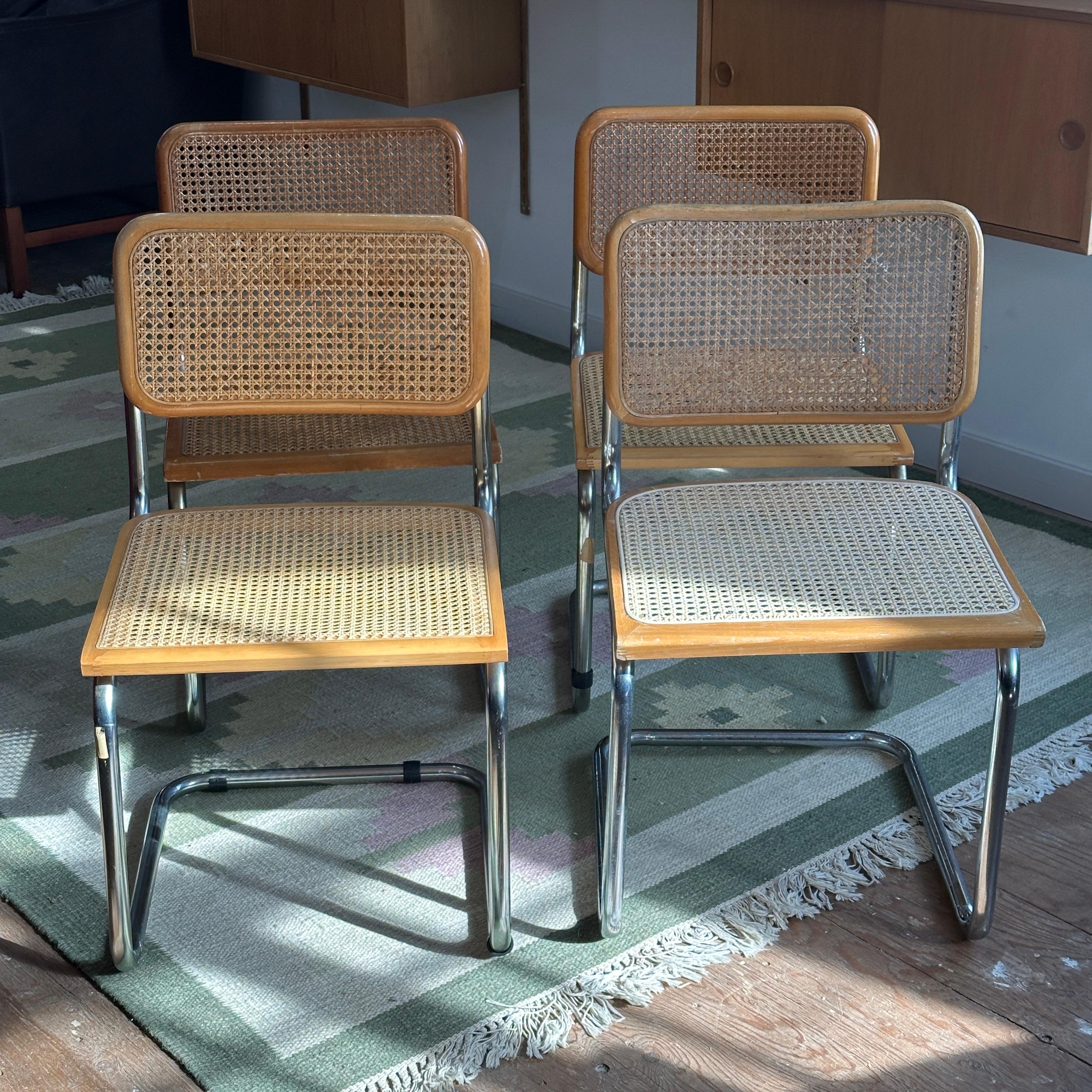 Mid-Century Modern Set of 4 Cesca Chairs