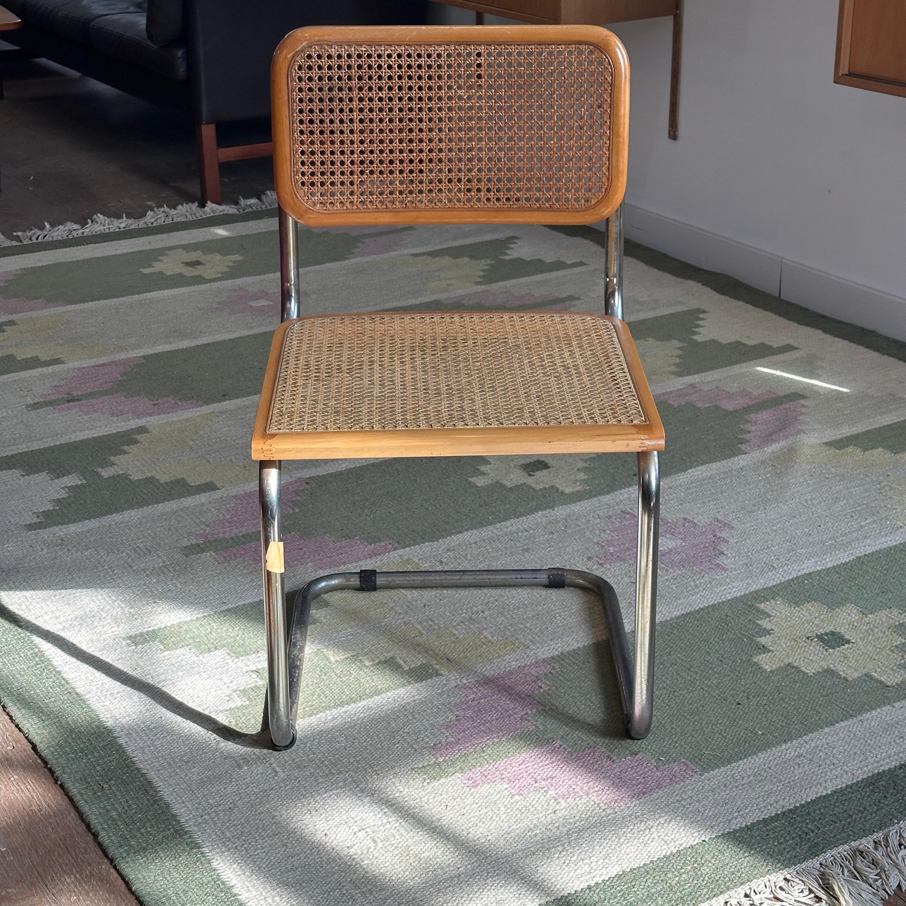 Set of 4 Cesca Chairs 2