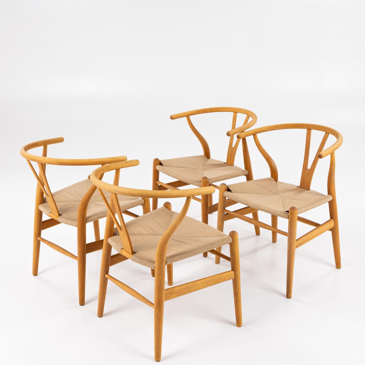 Set of 4 CH 24 diningchairs by Hans J. Wegner In Good Condition In Copenhagen, DK