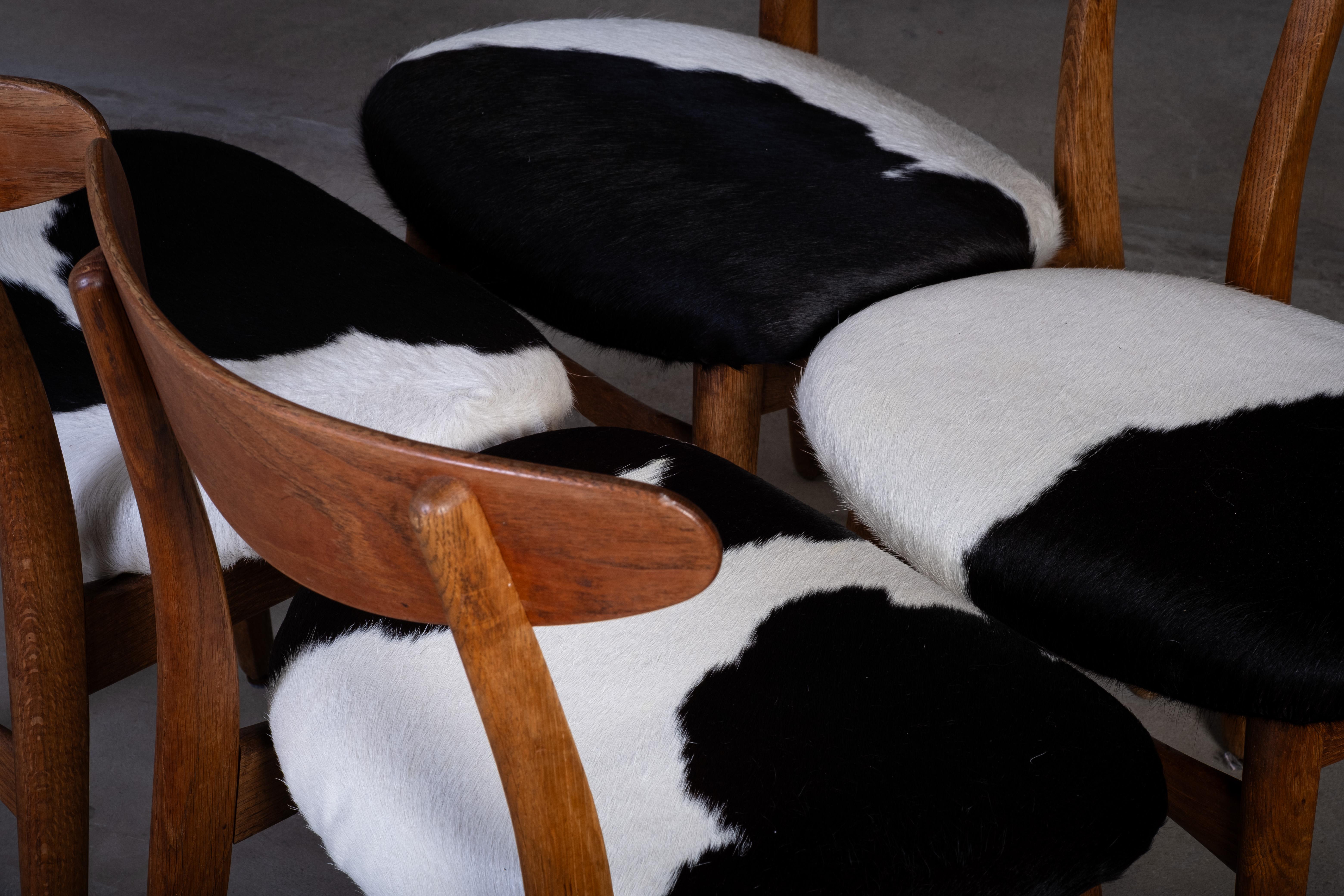 Metà XX secolo Set di 4 sedie da pranzo CH30 di Hans J. Wegner per Carl Hansen & Søn, 1952 in vendita