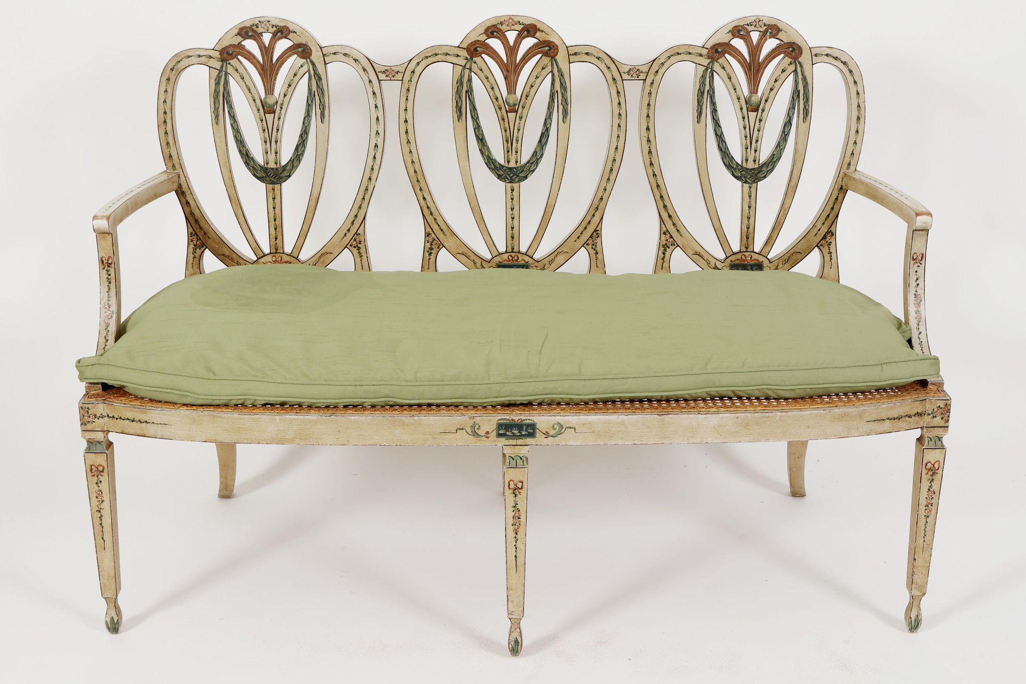 Néo-baroque Ensemble de 4 chaises et canapé en hêtre peint de style Dona Maria I+I  en vente
