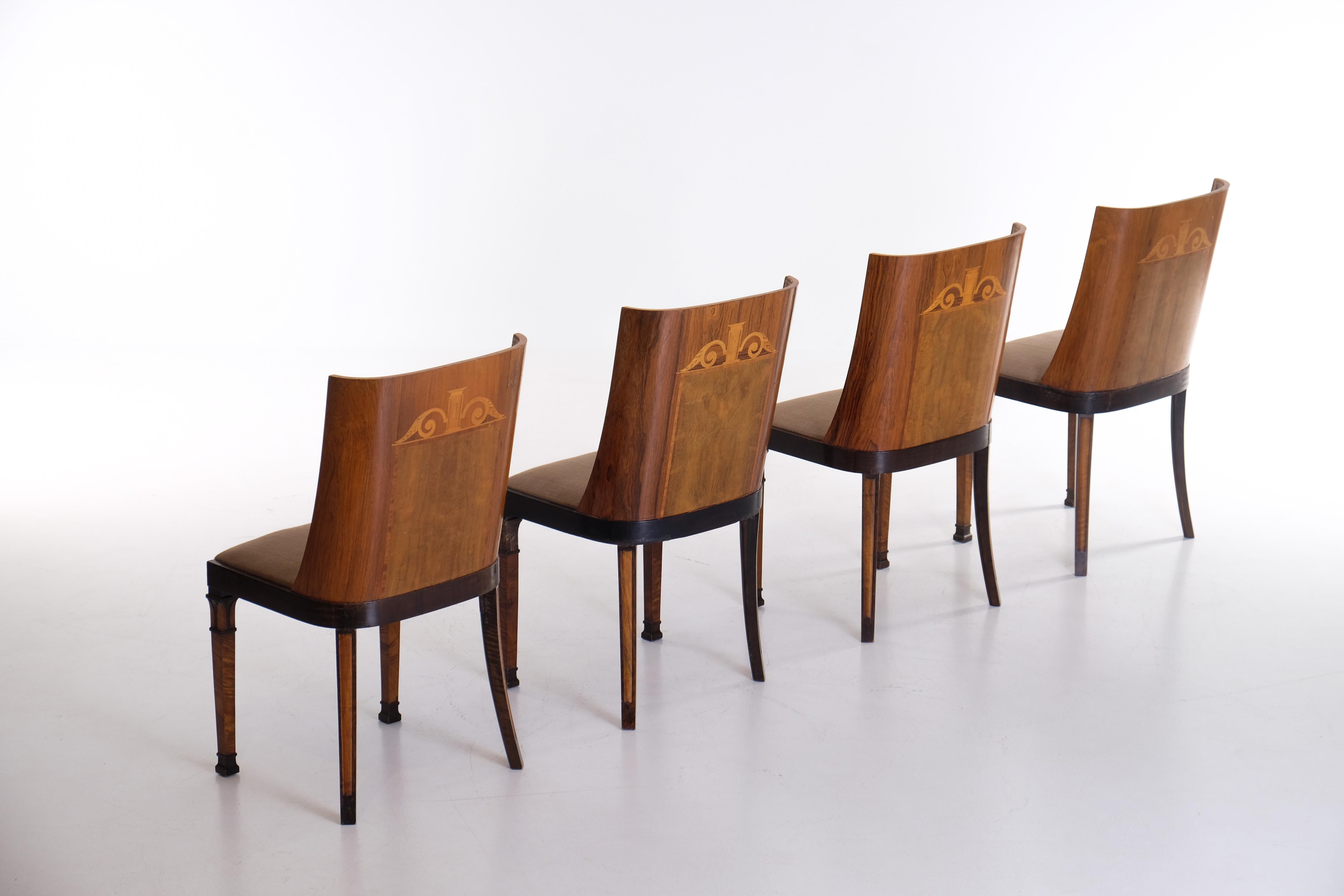 Scandinave moderne Ensemble de 4 chaises attribuées à Carl Bergsten, Suède, années 1920 en vente