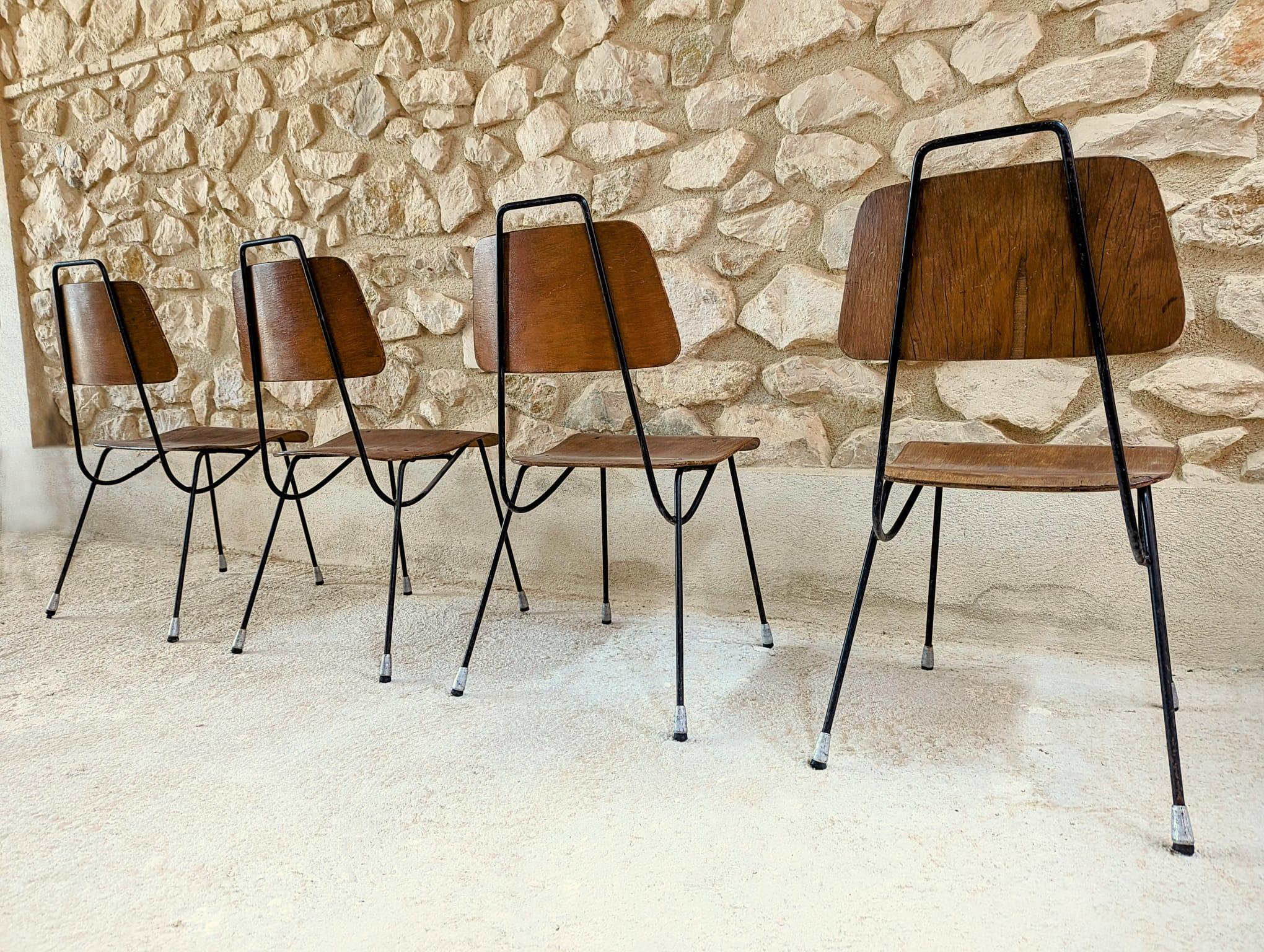 Set of 4 Chairs by Antoni De Moragas 1950s In Fair Condition For Sale In Benalmadena, ES