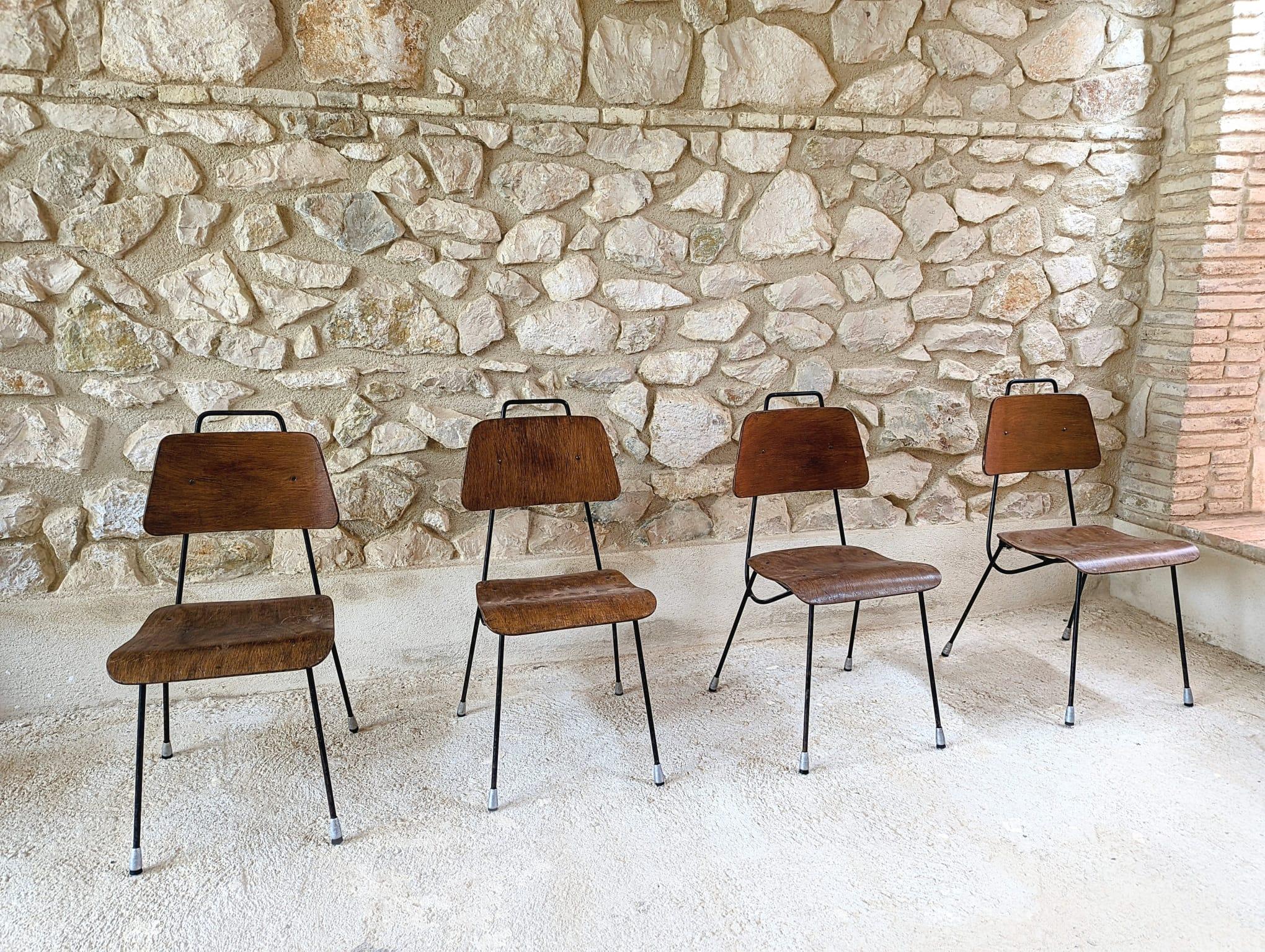 Metal Set of 4 Chairs by Antoni De Moragas 1950s For Sale