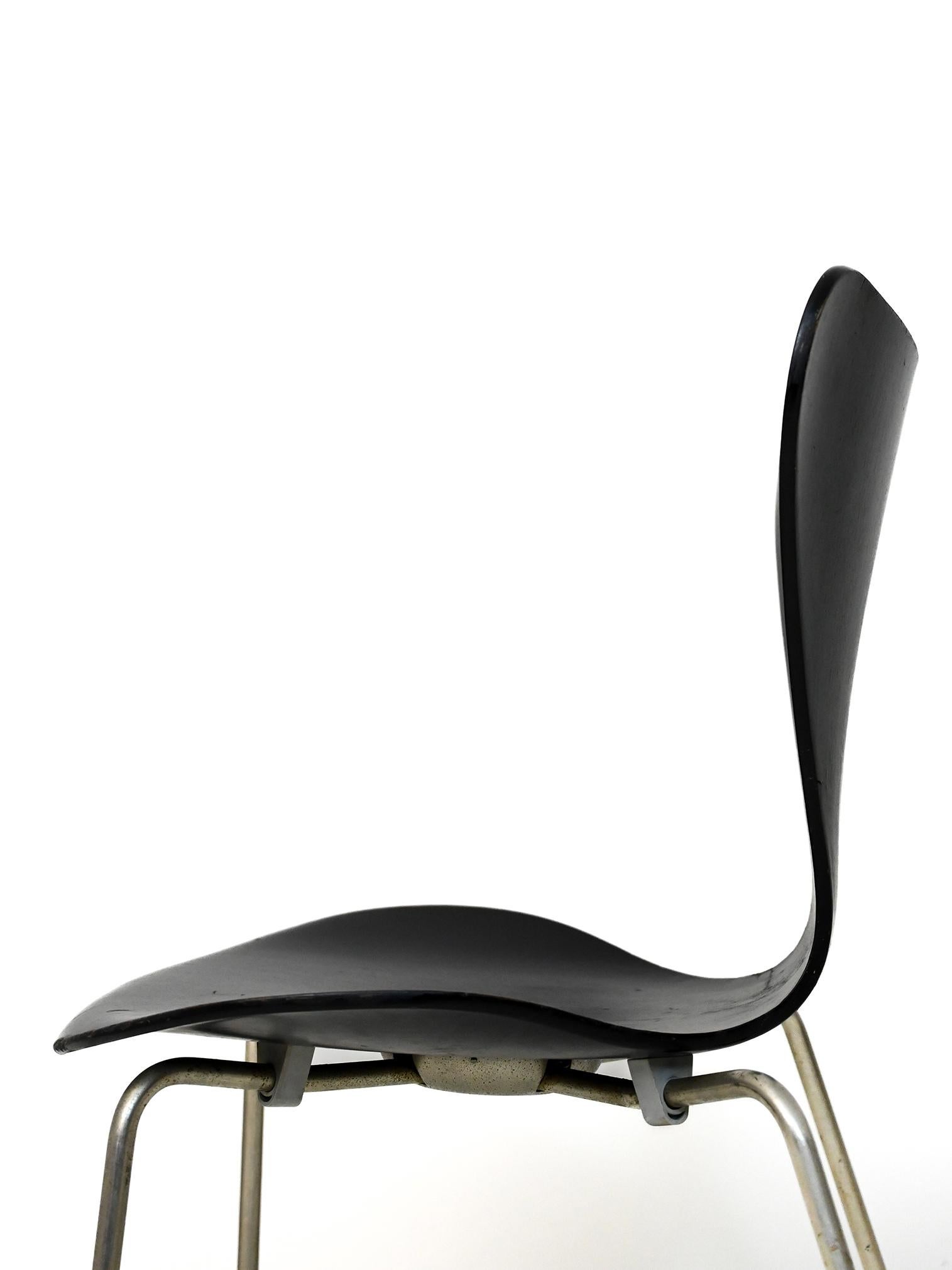 Satz von 4 Stühlen von Arne Jacobsen im Angebot 5