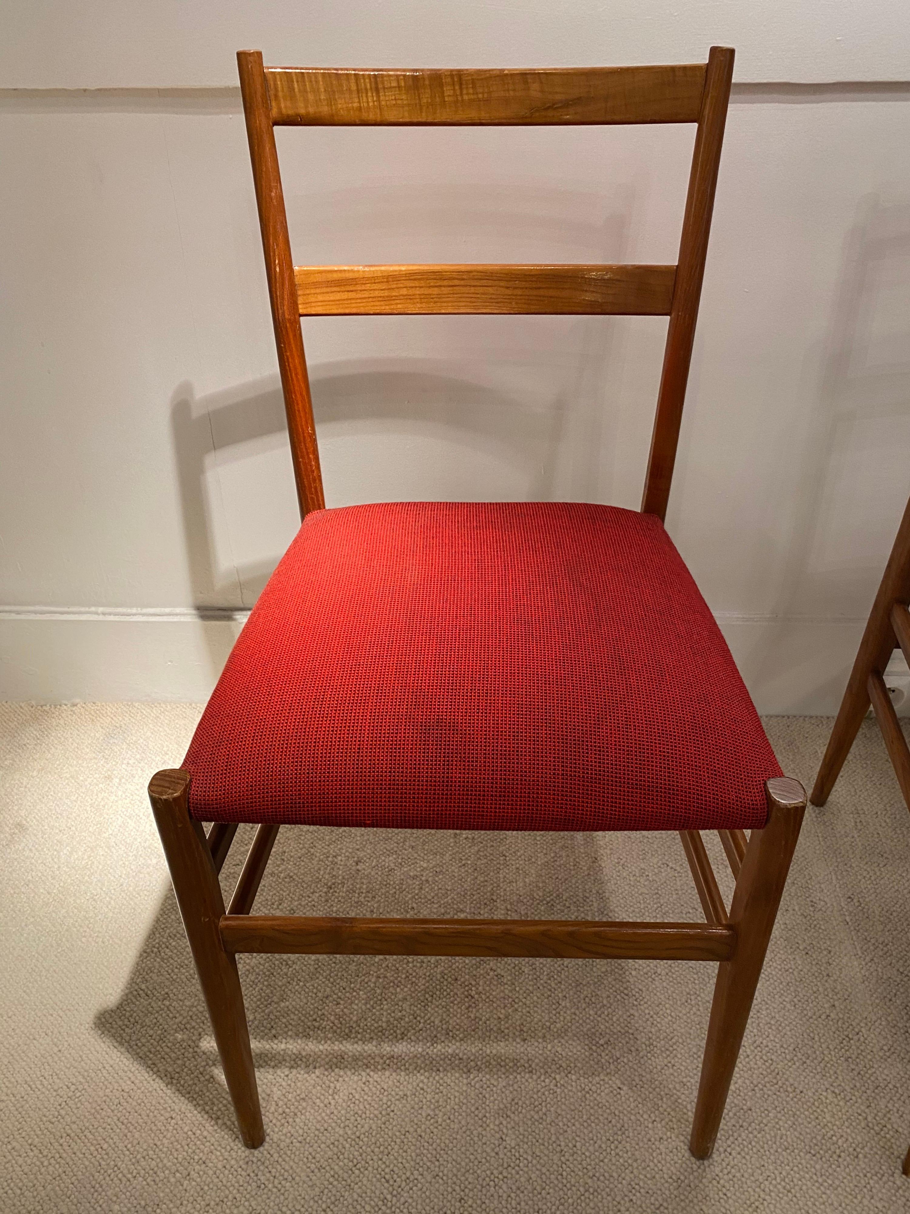 Set of 4 Chairs by Gio Ponti, circa 1950 3