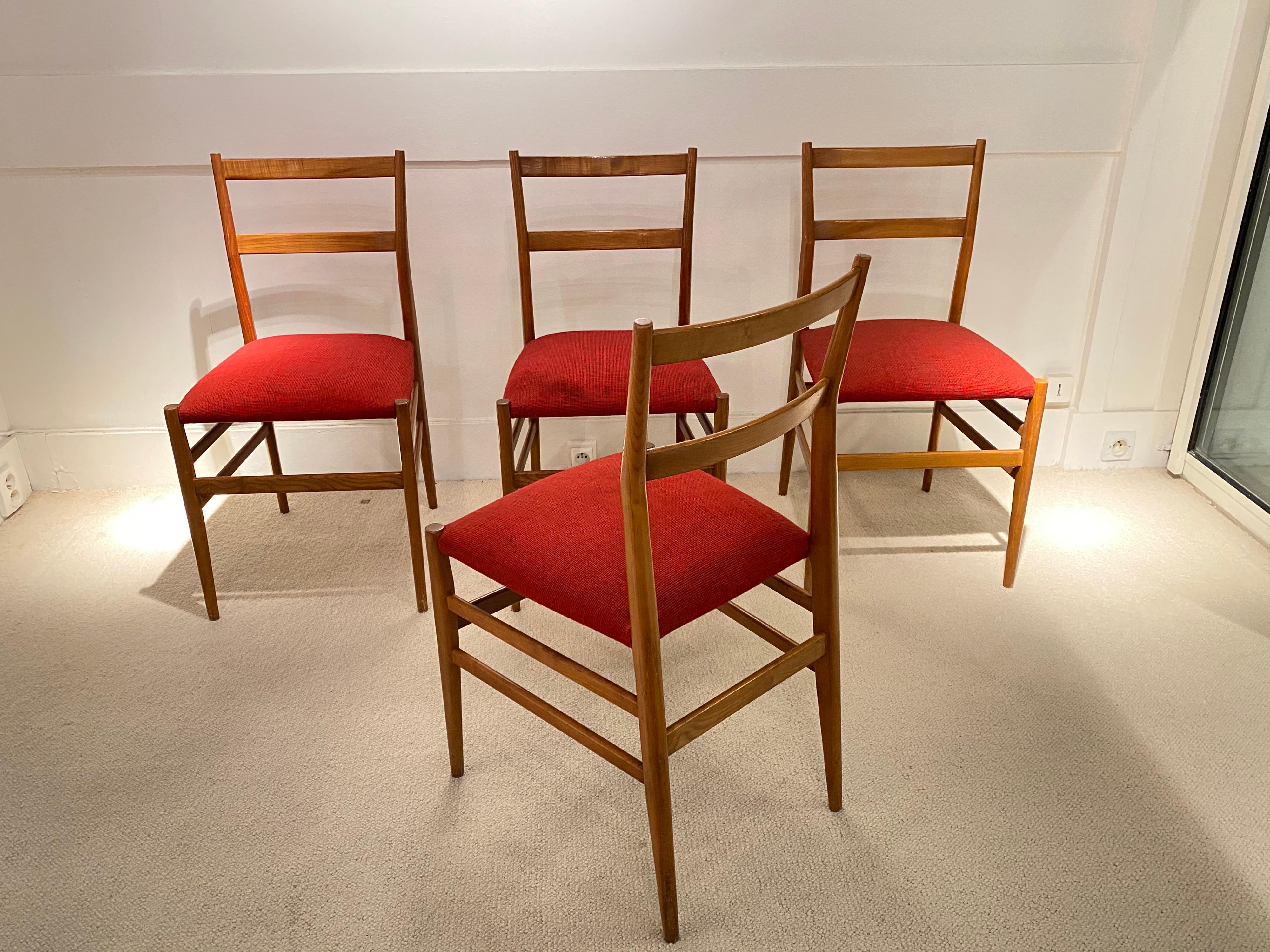 Wood Set of 4 Chairs by Gio Ponti, circa 1950