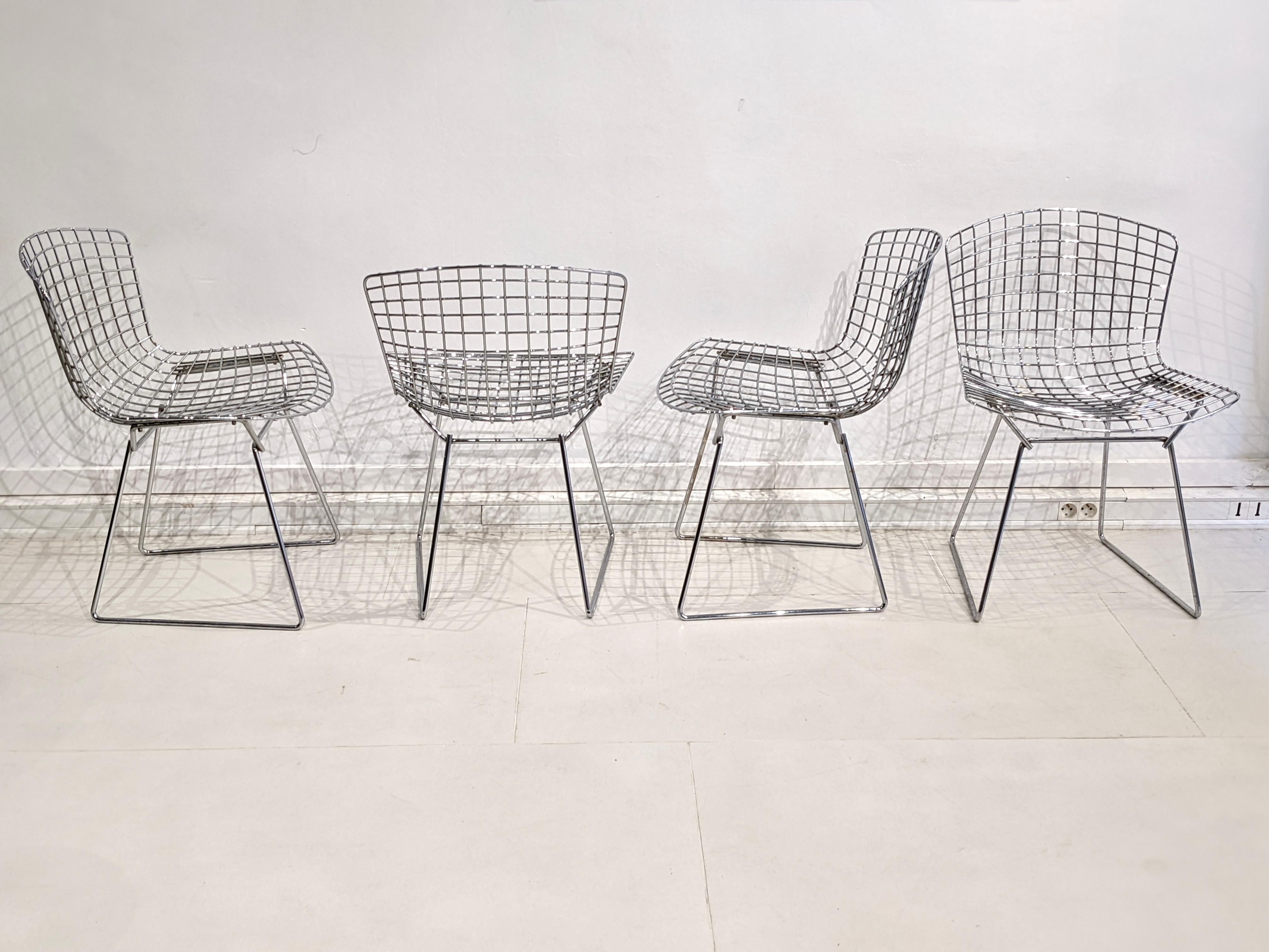 Set of 4 Chairs by Harry Bertoia for Knoll In Good Condition In lyon, FR
