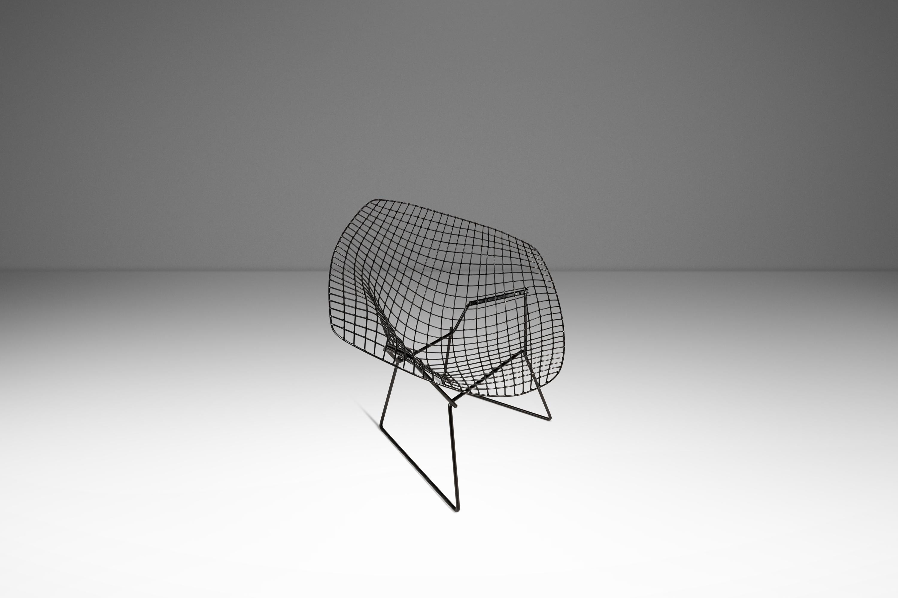 Satz von 4 Stühlen von Harry Bertoia für Knoll Bereit für Polsterung, USA,  c. 1960s (amerikanisch) im Angebot
