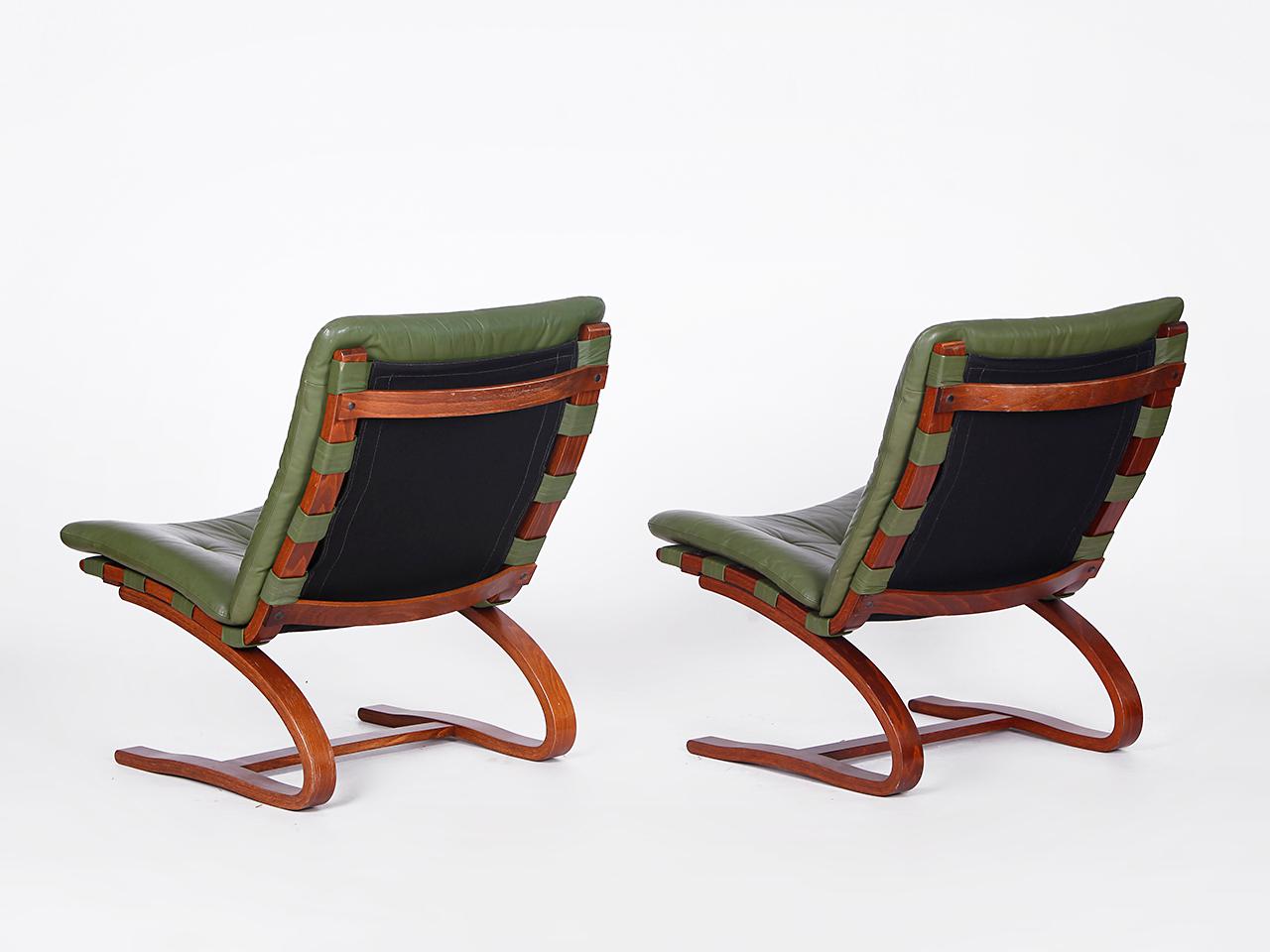 Ensemble de 4 chaises par Ingmar Relling pour Westnofa, années 1960 Bon état - En vente à Wien, AT