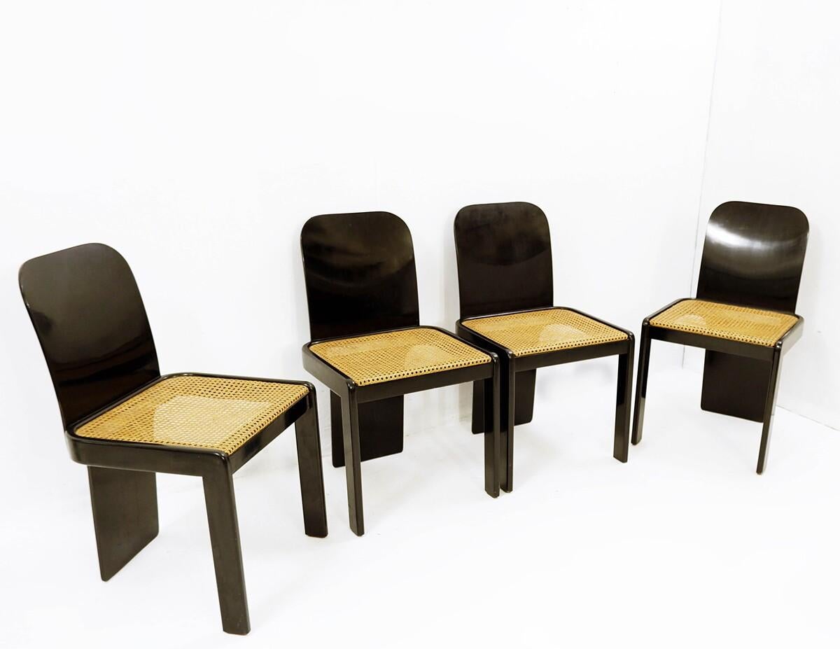 Late 20th Century Set of 4 Chairs by Pierluigi Molinari for Pozzi Mid-Century Modern Italian 1970s