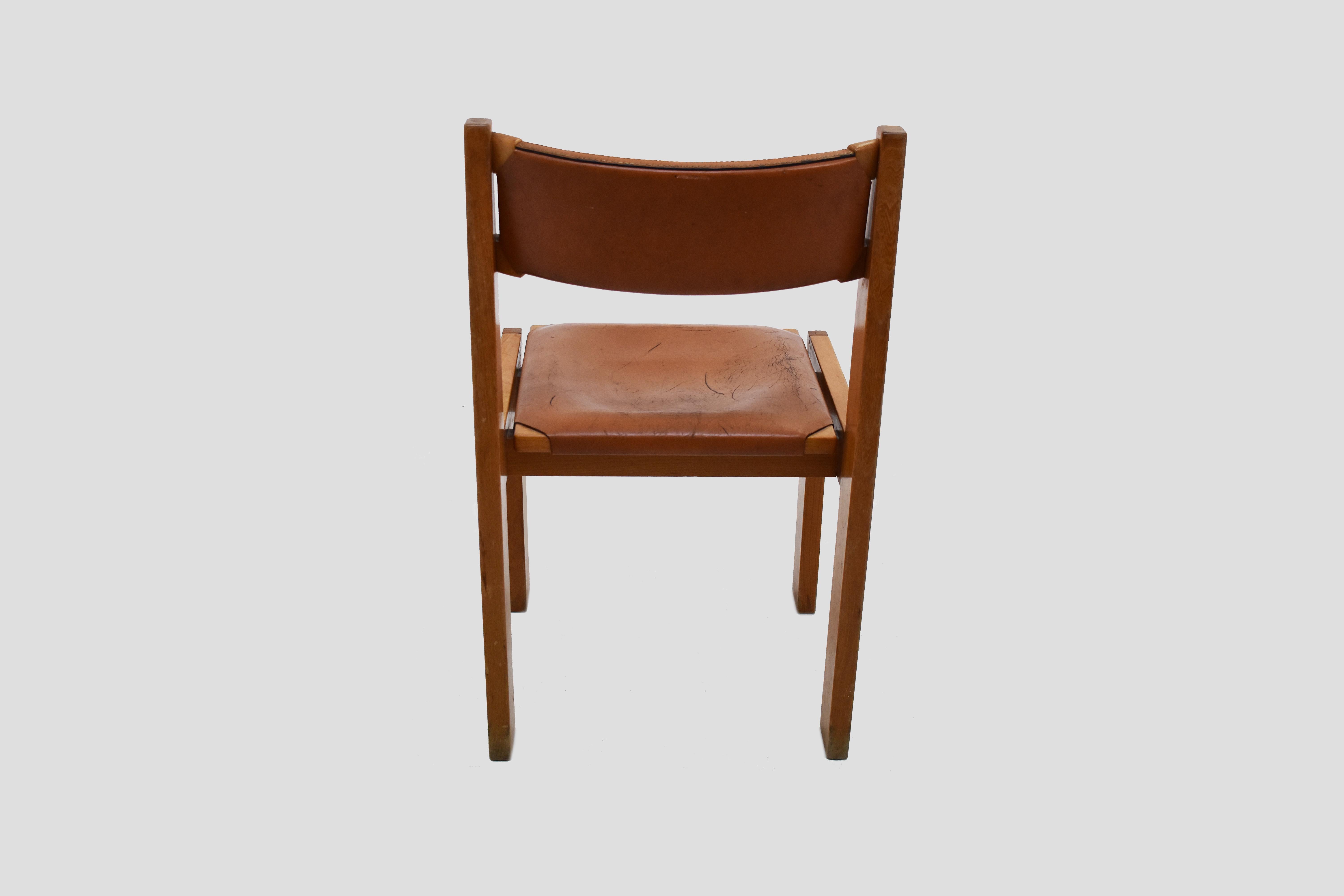 Mid-Century Modern Set of 4 Chairs by Roche Bobois in Wood and Leather, in the Style of Chapo
