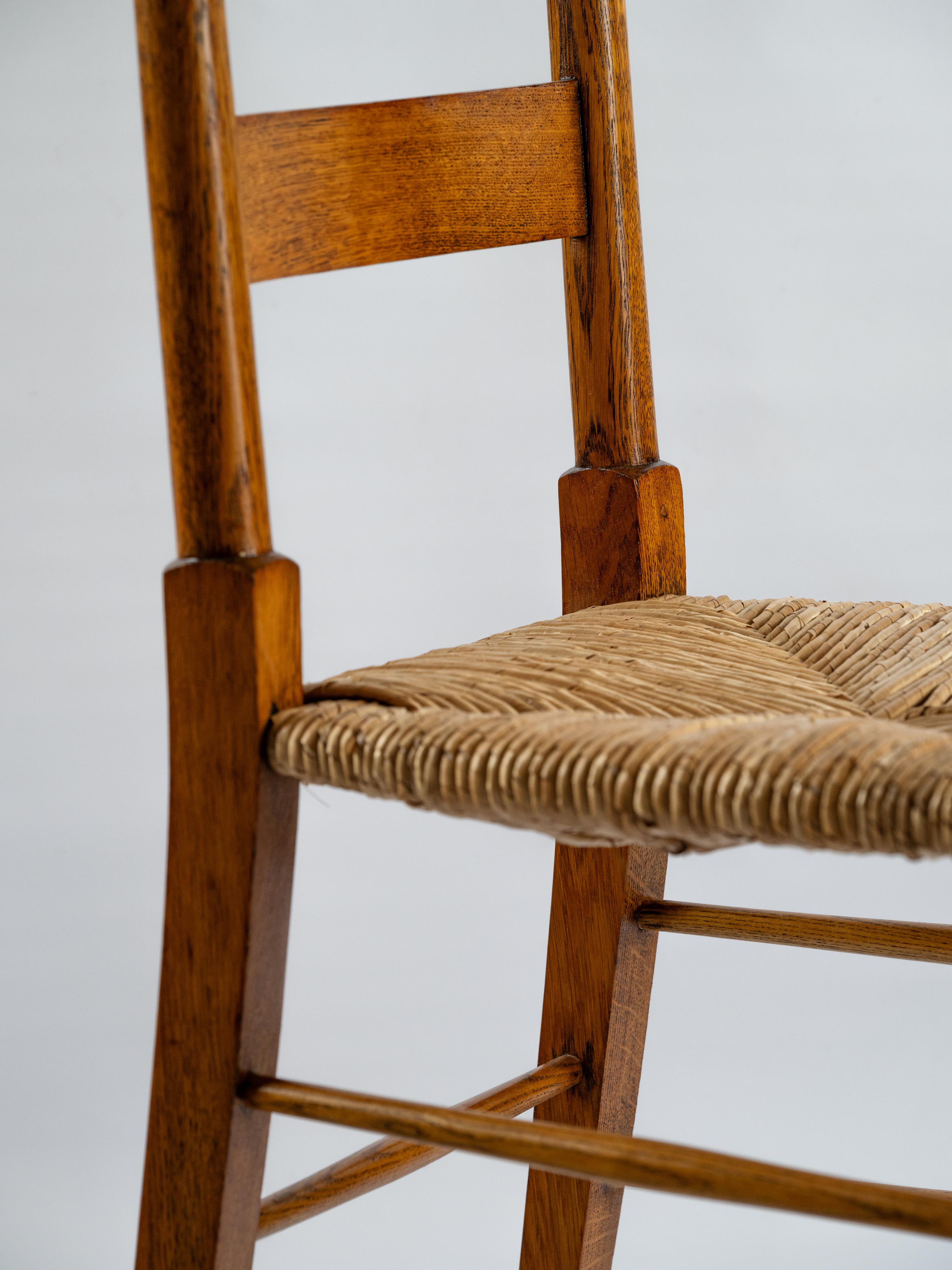 Set di 4 sedie di William Birch per Art and Craft in vendita 7