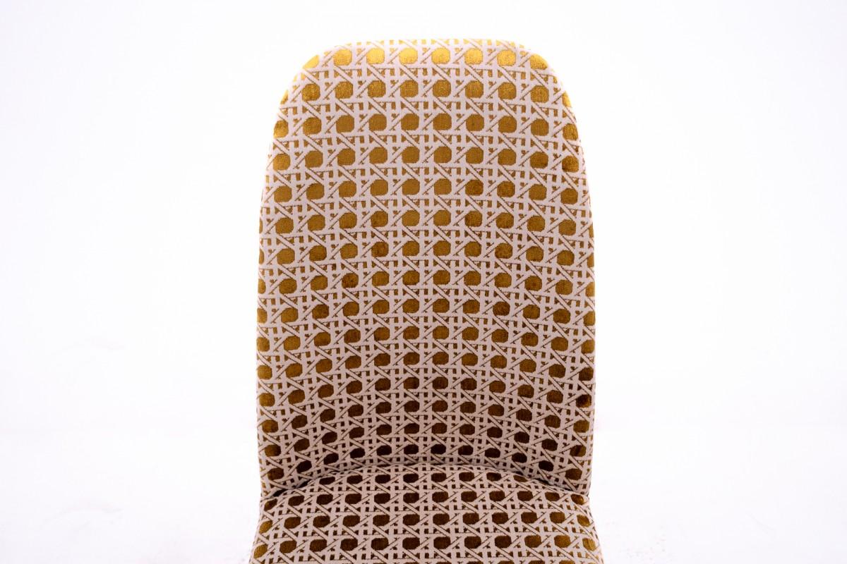 Ensemble de 4 chaises, Tchécoslovaquie, années 1950. Après la rénovation Bon état - En vente à Chorzów, PL