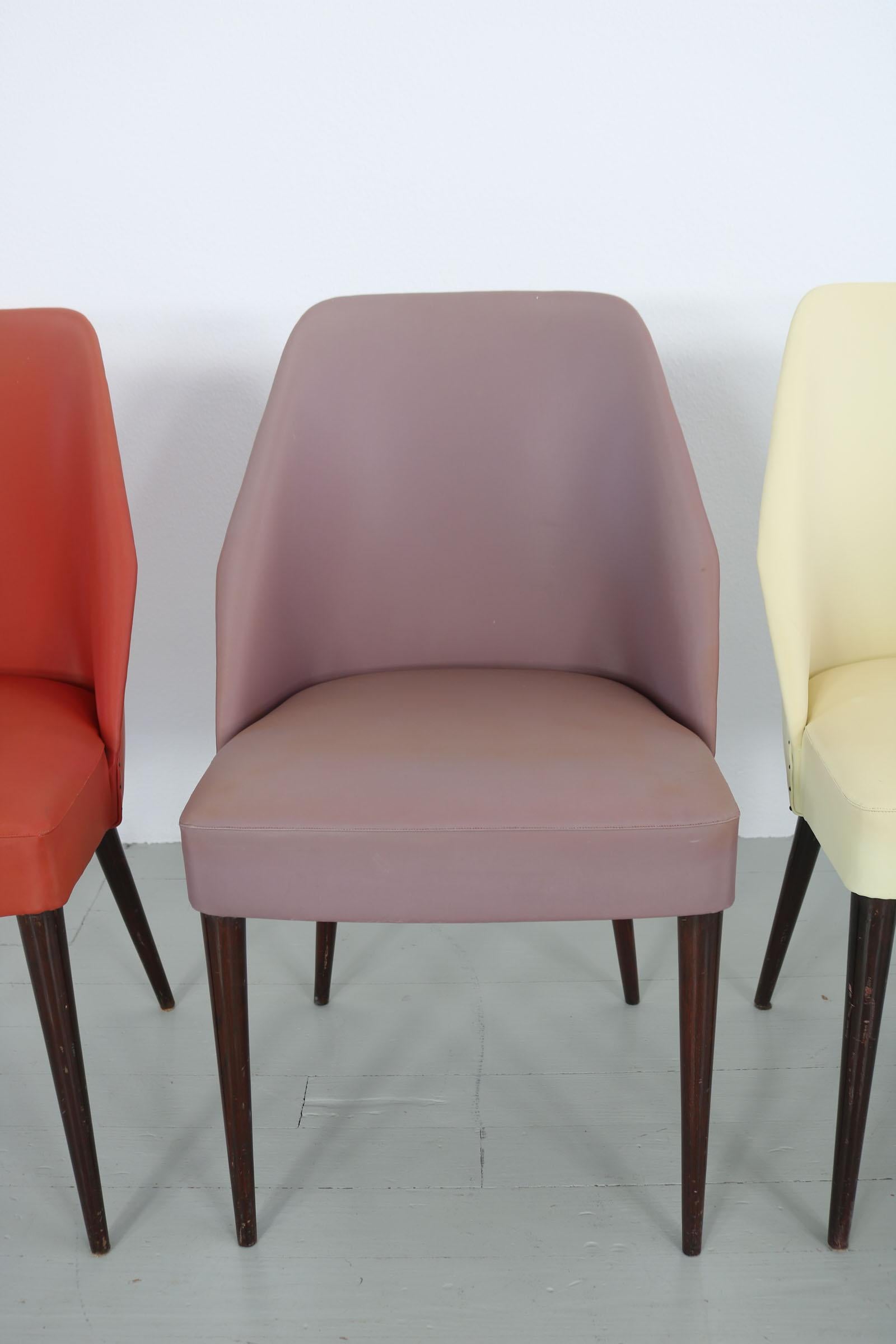 Mid-20th Century Set of 4 Chairs, Designed and Manufactured by Figli Di Amedeo Cassina in Italy For Sale
