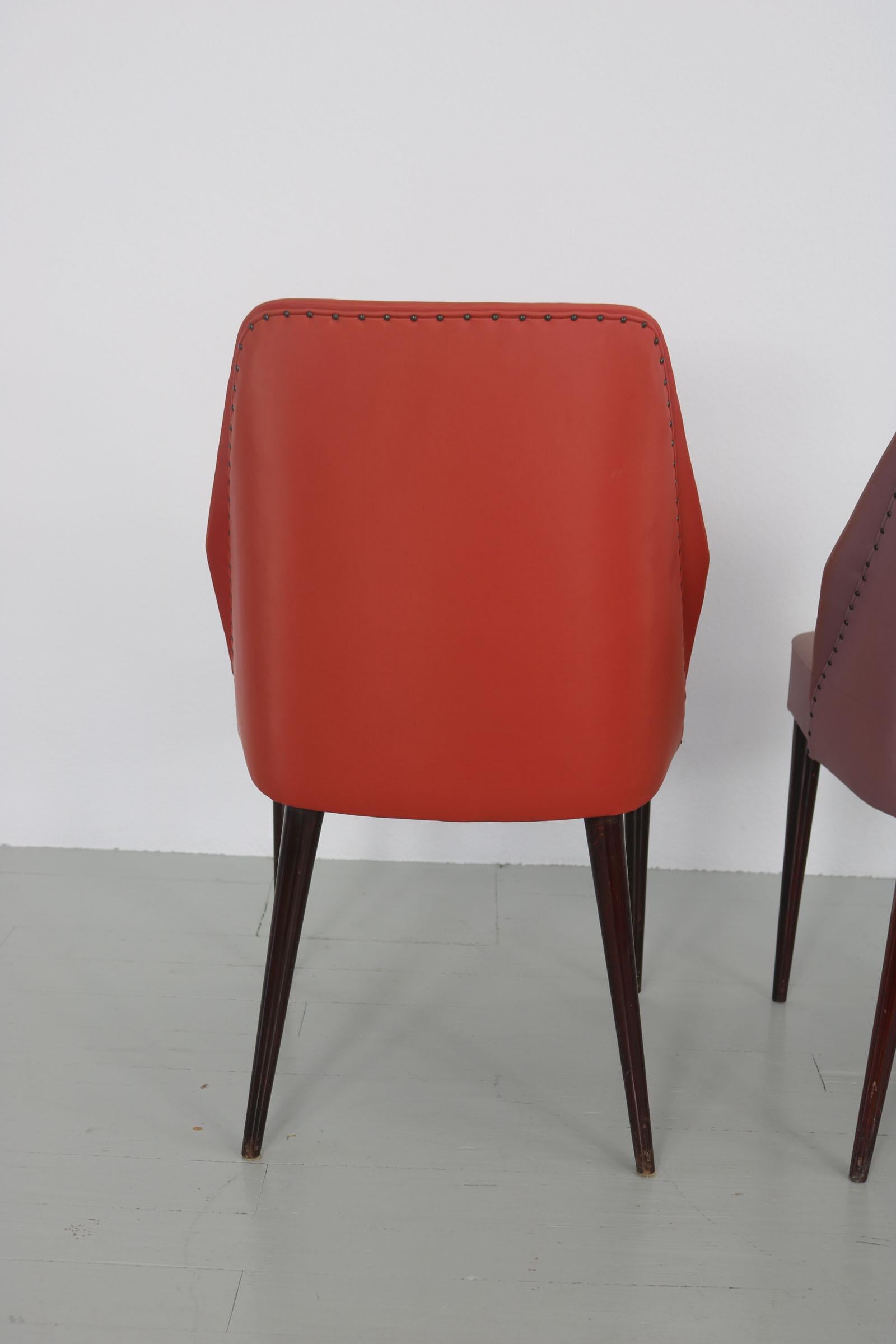 Set of 4 Chairs, Designed and Manufactured by Figli Di Amedeo Cassina in Italy For Sale 2