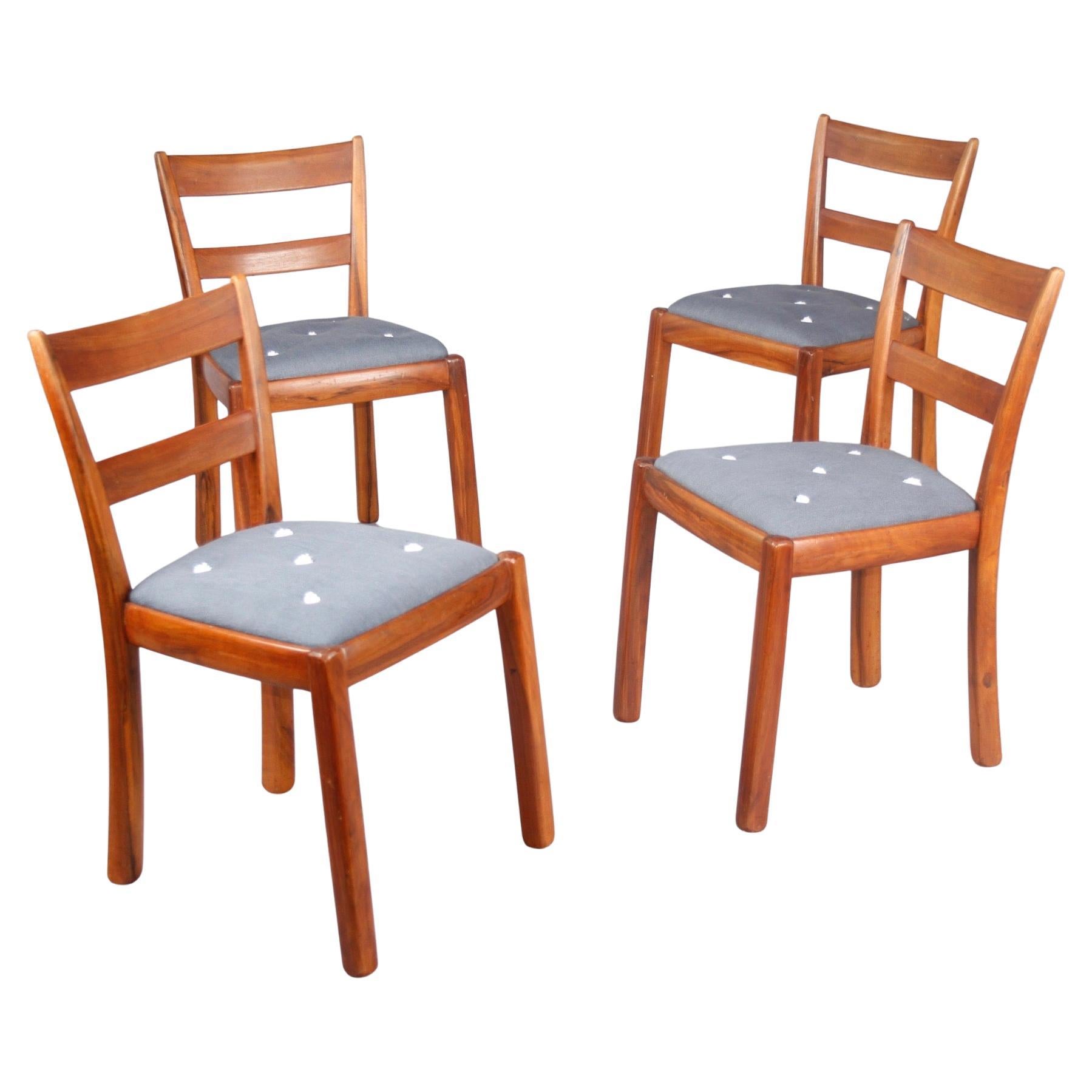 Set of 4 chairs