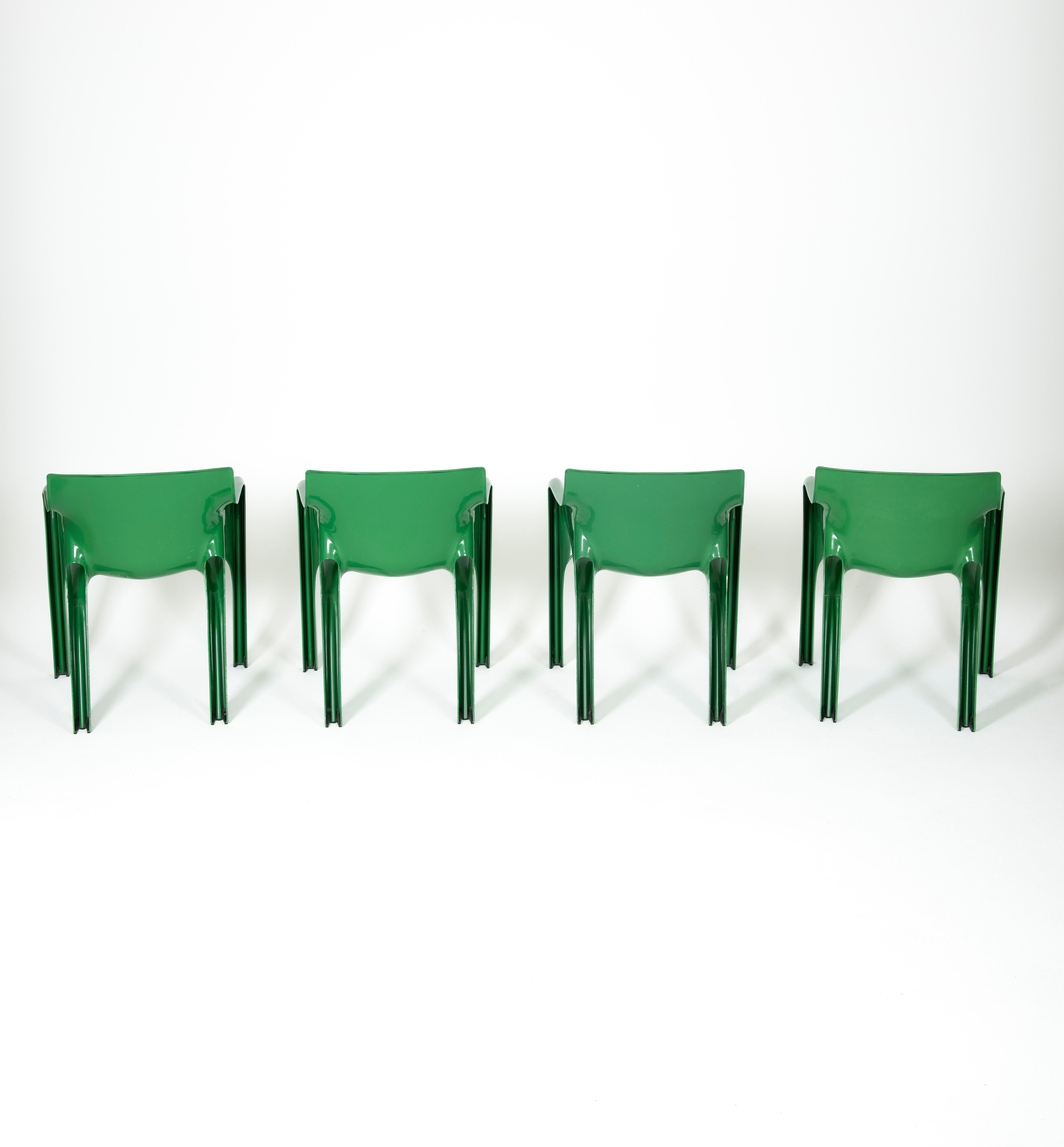 Molded Set of 4 Chairs Gaudi by Vico Magistretti for Artemide, 1970s