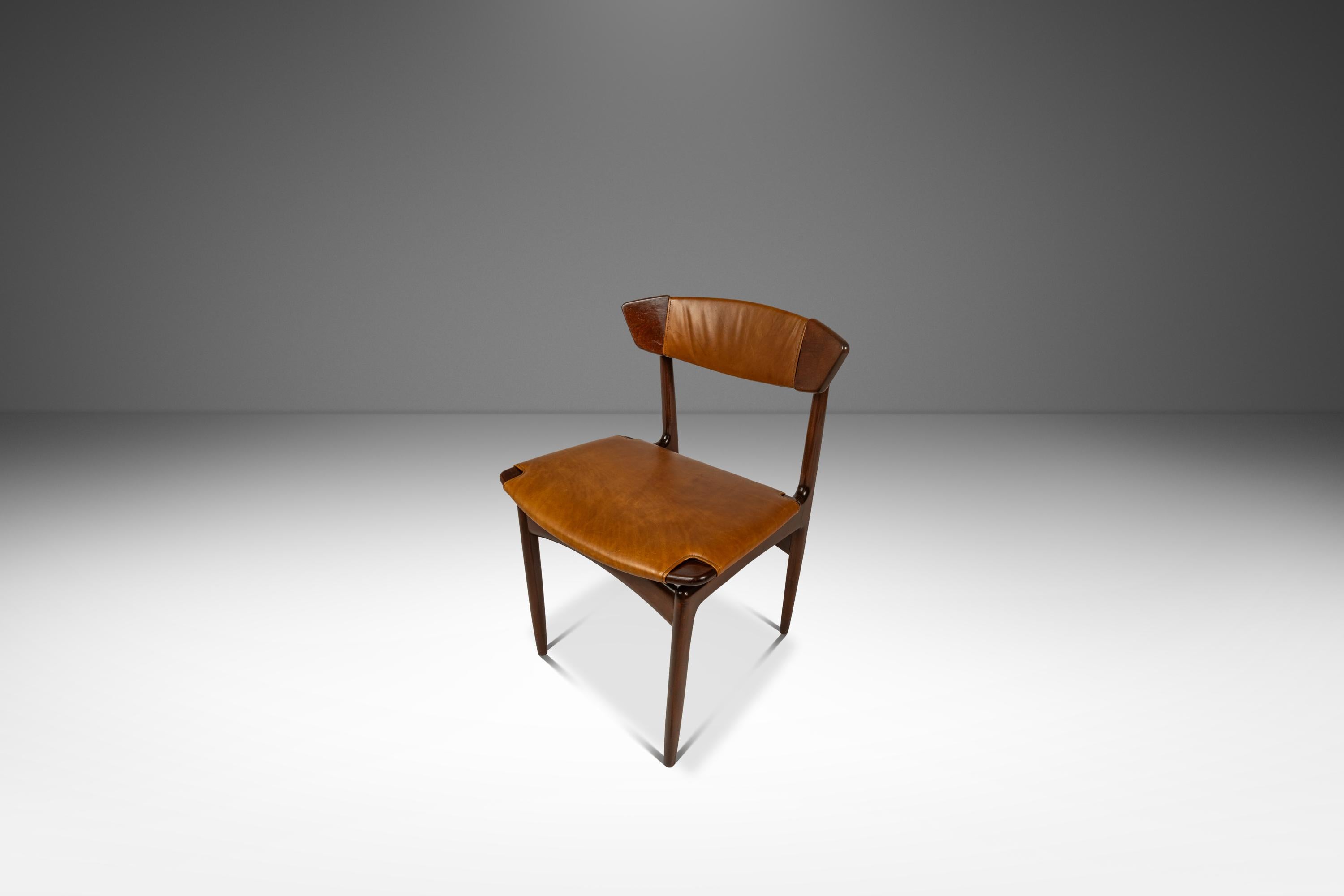 Pelle Set of 4 Chairs in Beech & Leather, Ib Kofod-Larsen for Selig, Denmark, c. 1960s in vendita