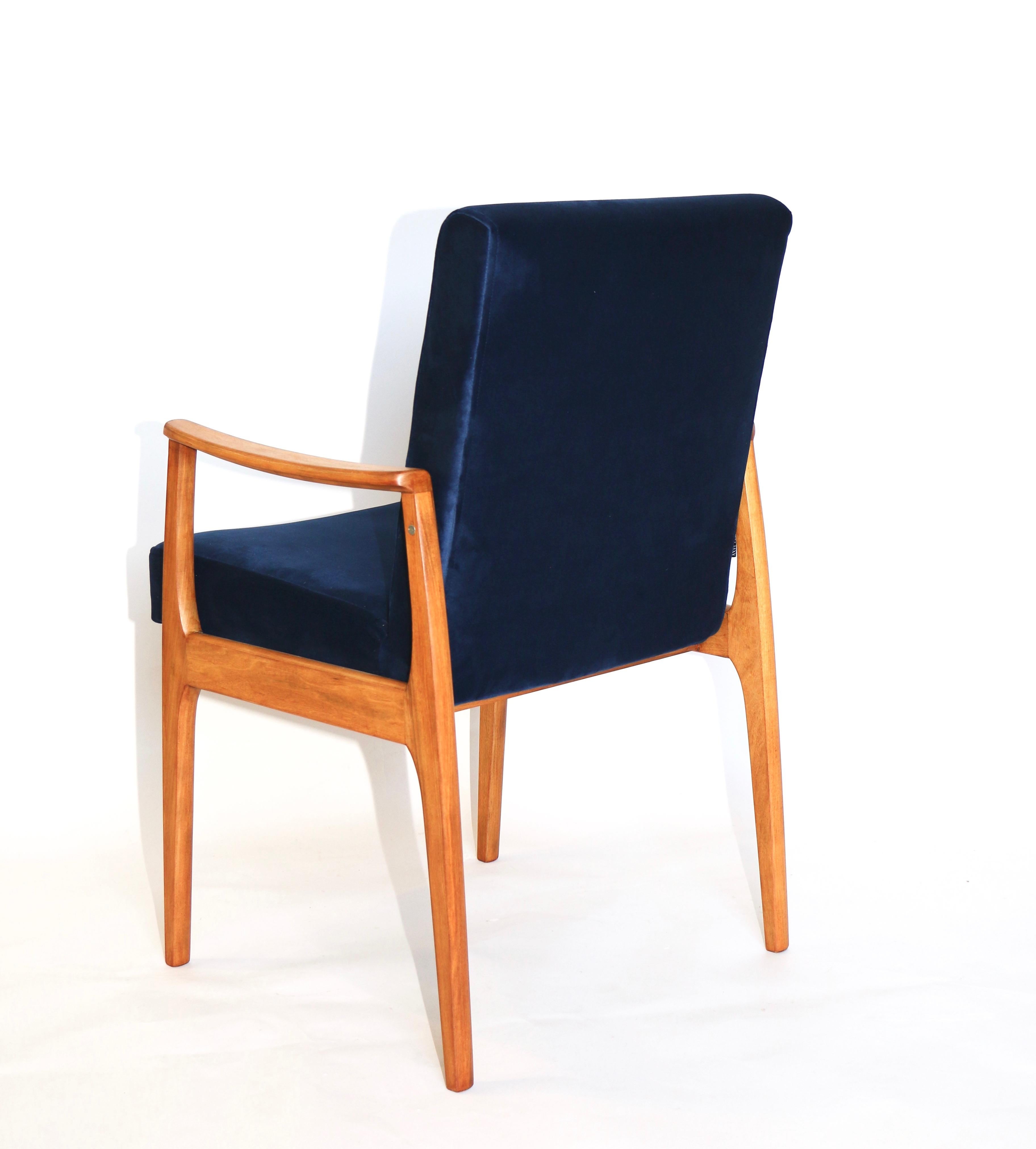 Set of 4 Chairs in Blue Velvet from 20th Century 6