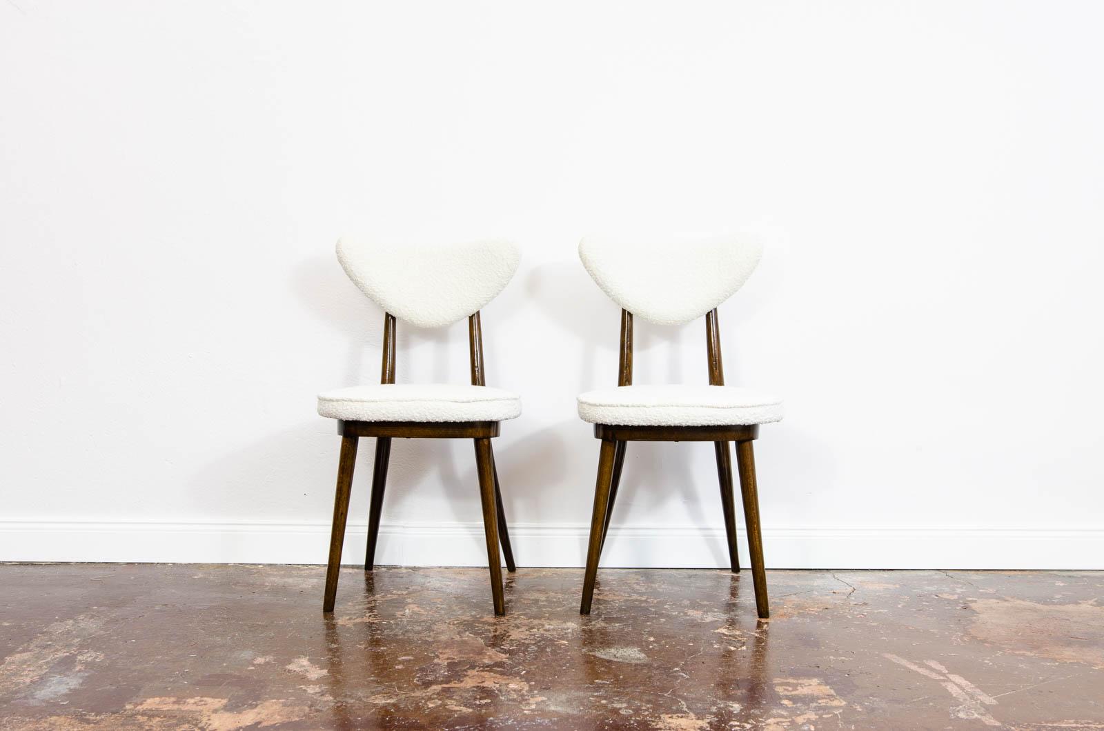 Polish Set of 4 Mid-Century Bentwood Chairs in White Bouclé by H & J Kurmanowicz, 1950s