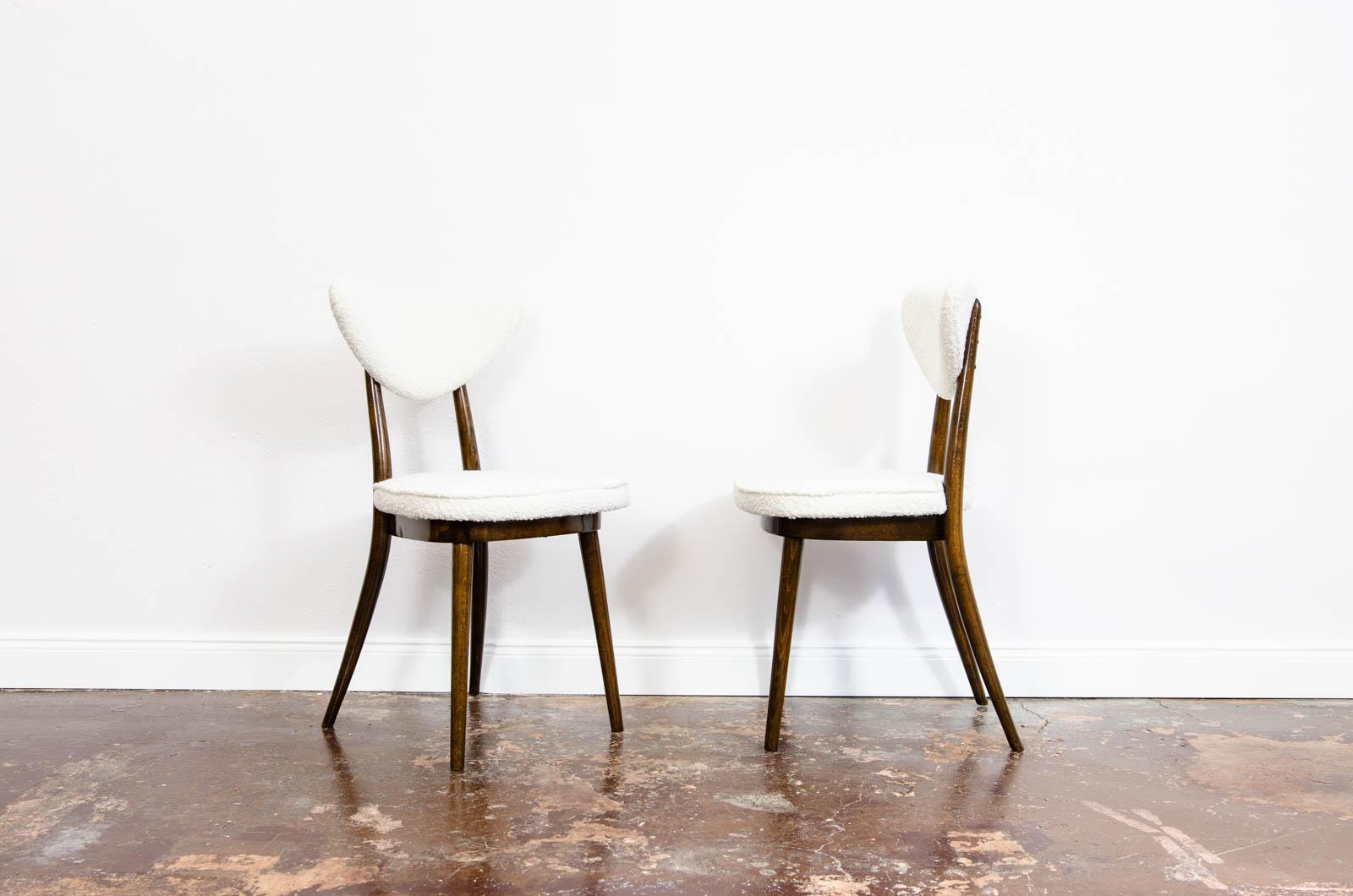 Mid-20th Century Set of 4 Mid-Century Bentwood Chairs in White Bouclé by H & J Kurmanowicz, 1950s