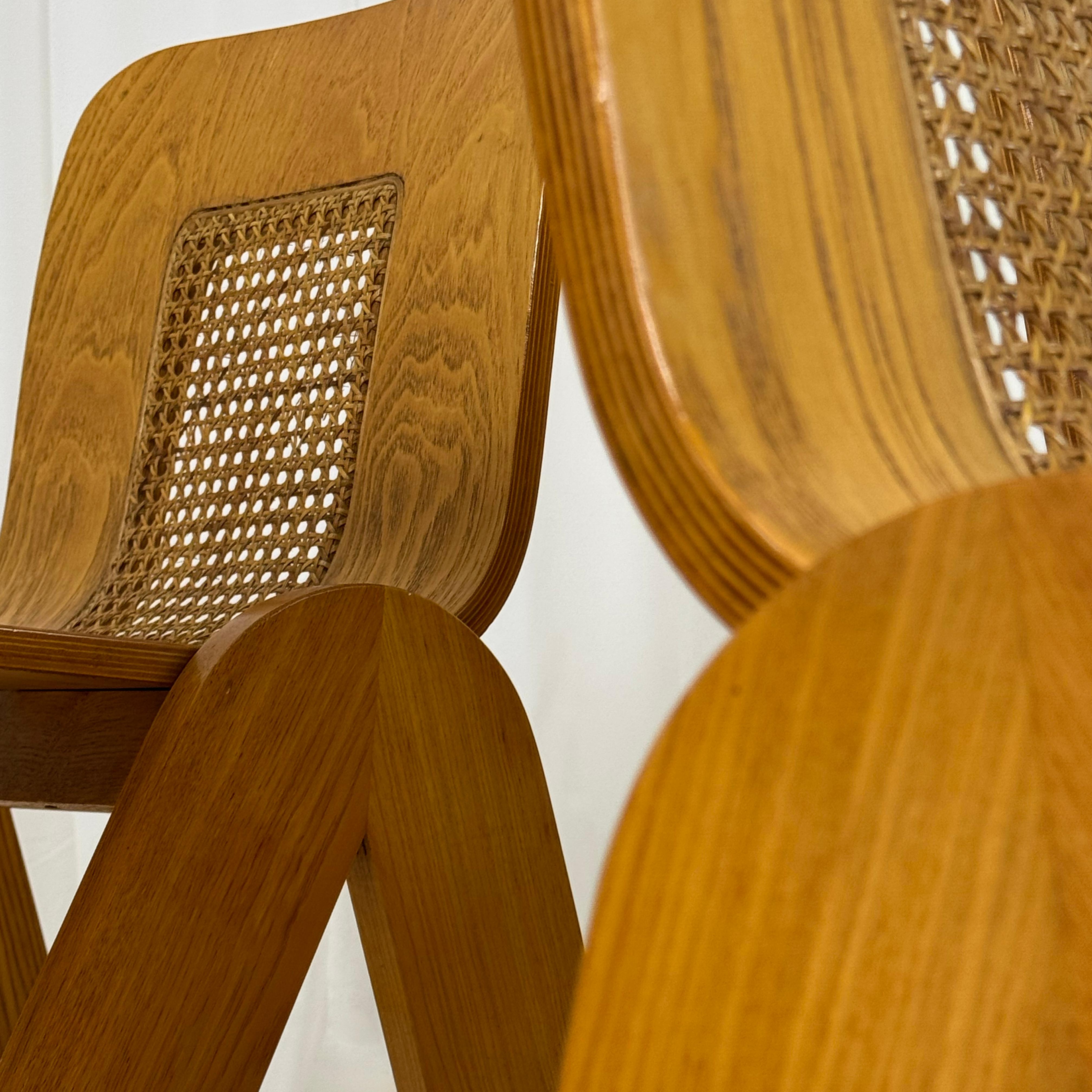 Set of 4 chairs in curved plywood by Gigi Sabadin for Stilwood, Italy 1970s 1