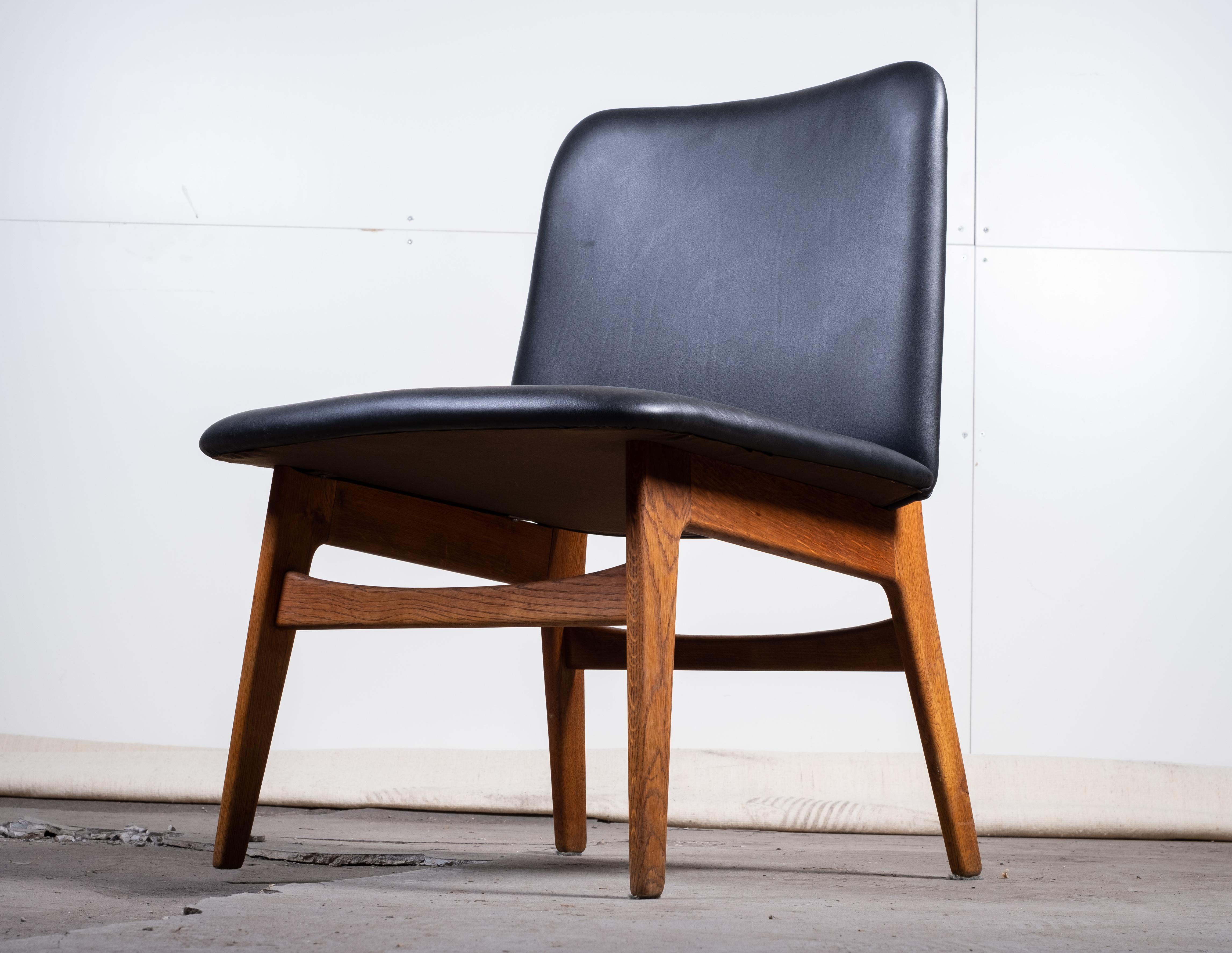 Metà XX secolo Set di 4 sedie in Oak di Børge Mogensen modello BM 230, 1954 in vendita