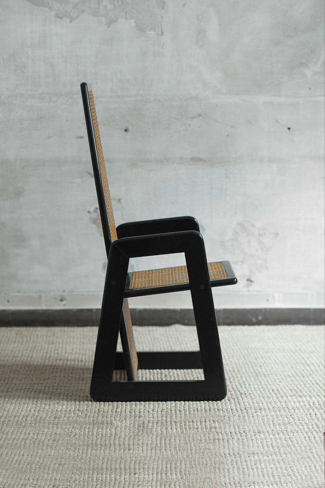 Paglia Set di 4 sedie in paglia di Wood e legno laccato nero, anni '70 in vendita