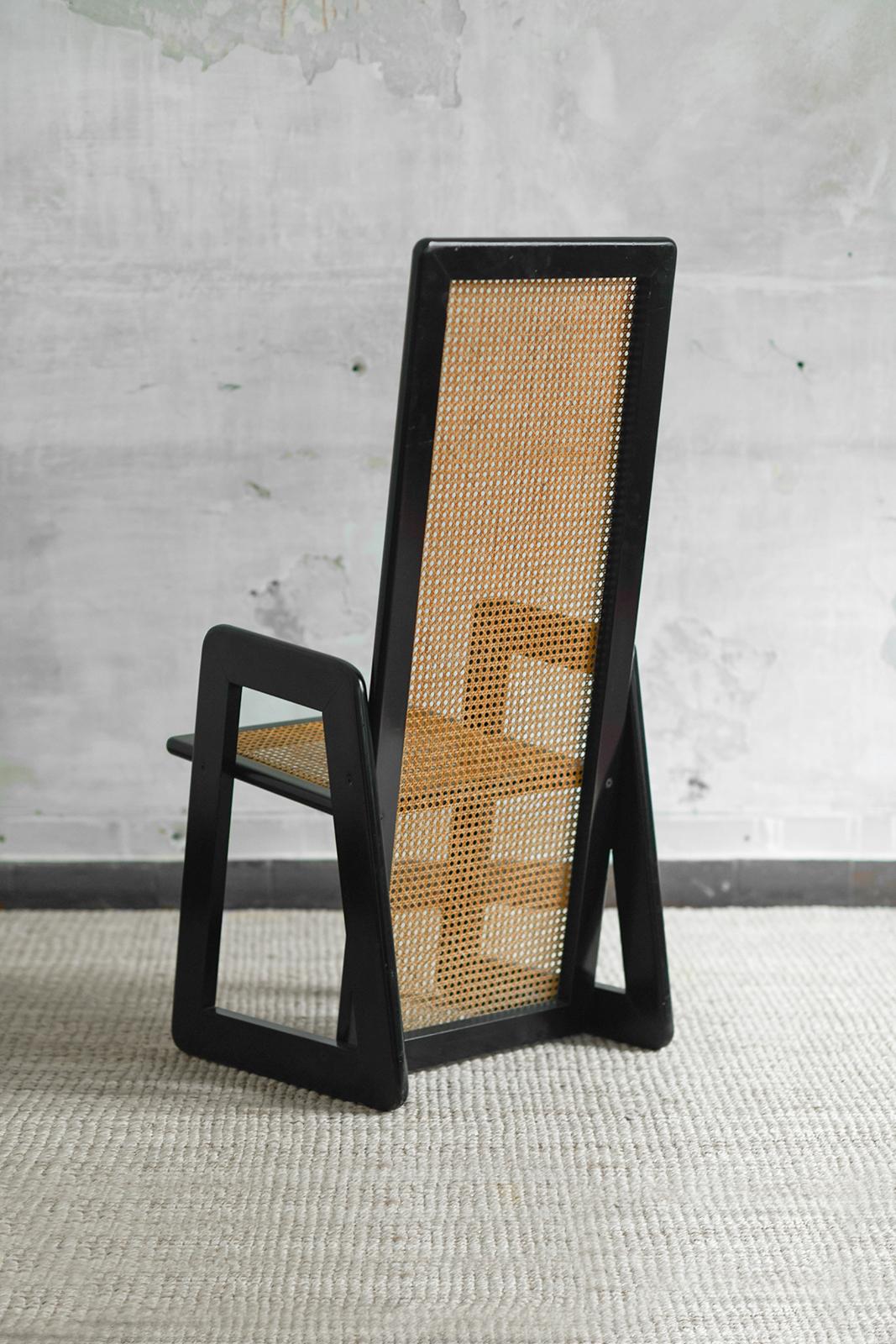 Set di 4 sedie in paglia di Wood e legno laccato nero, anni '70 in vendita 1