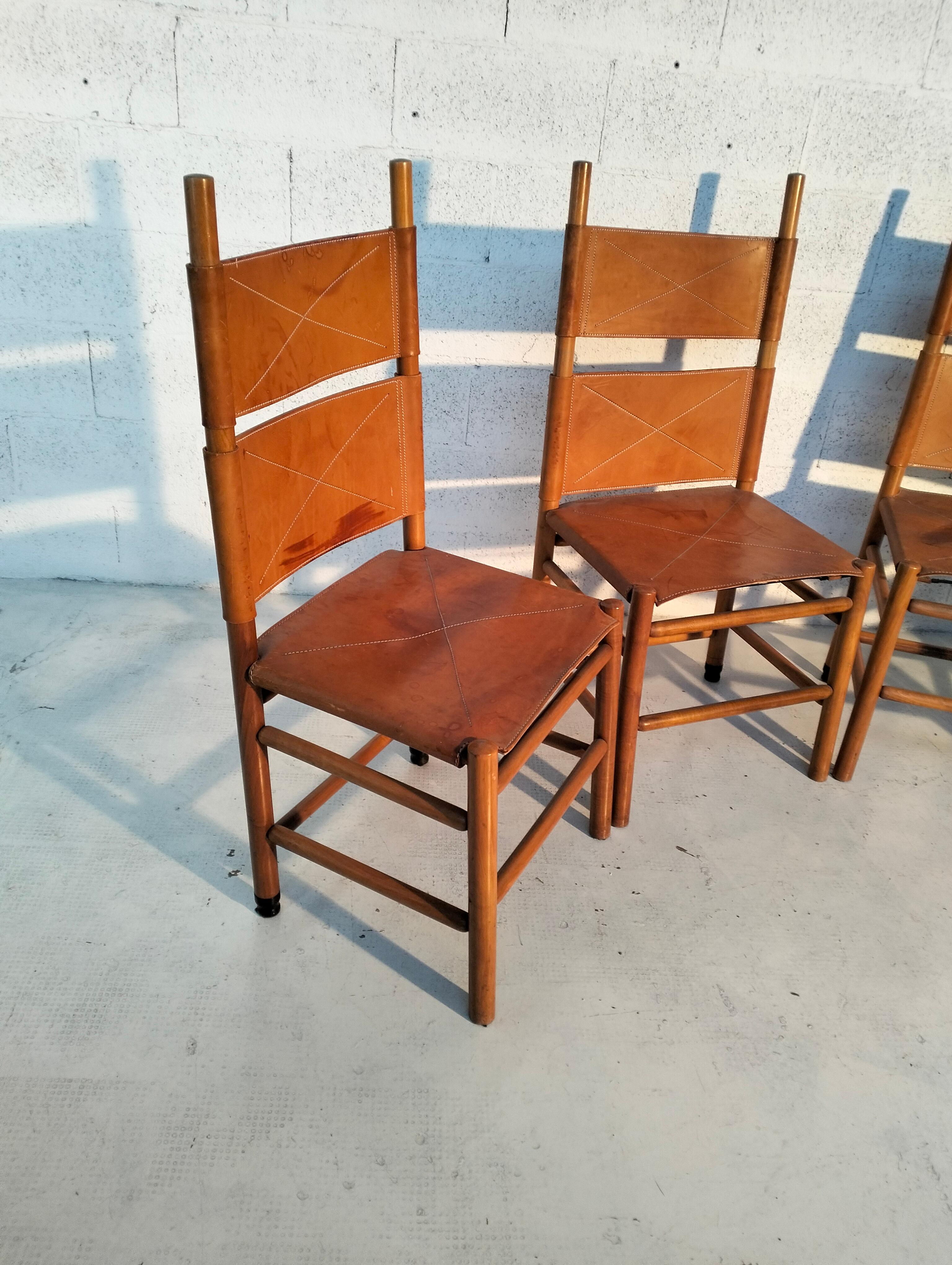 Mid-Century Modern Set of 4 chairs  “Kentucky” model by Carlo Scarpa  for Bernini 70s, 80s